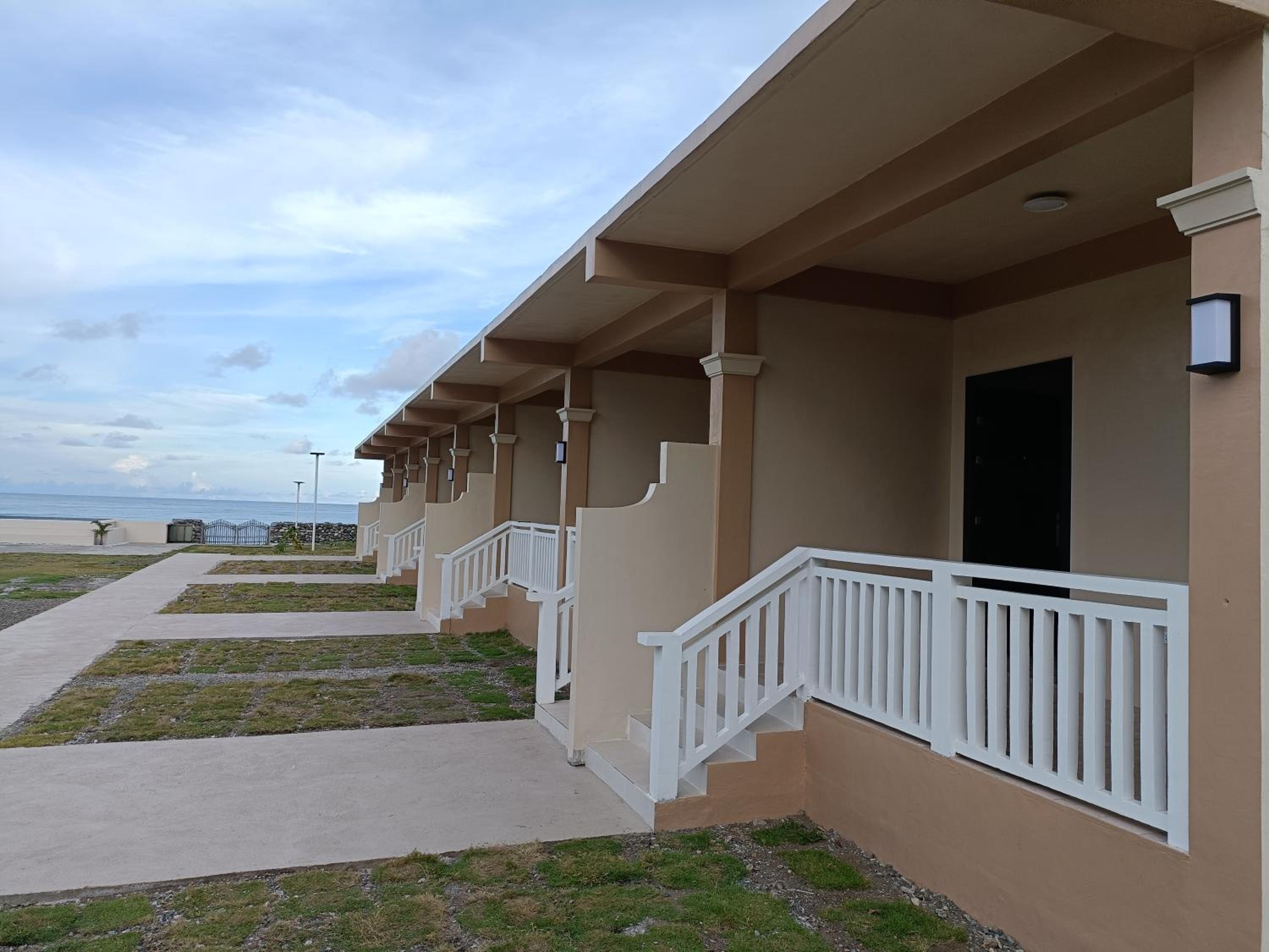 Pacific-Paradise Beach Resort