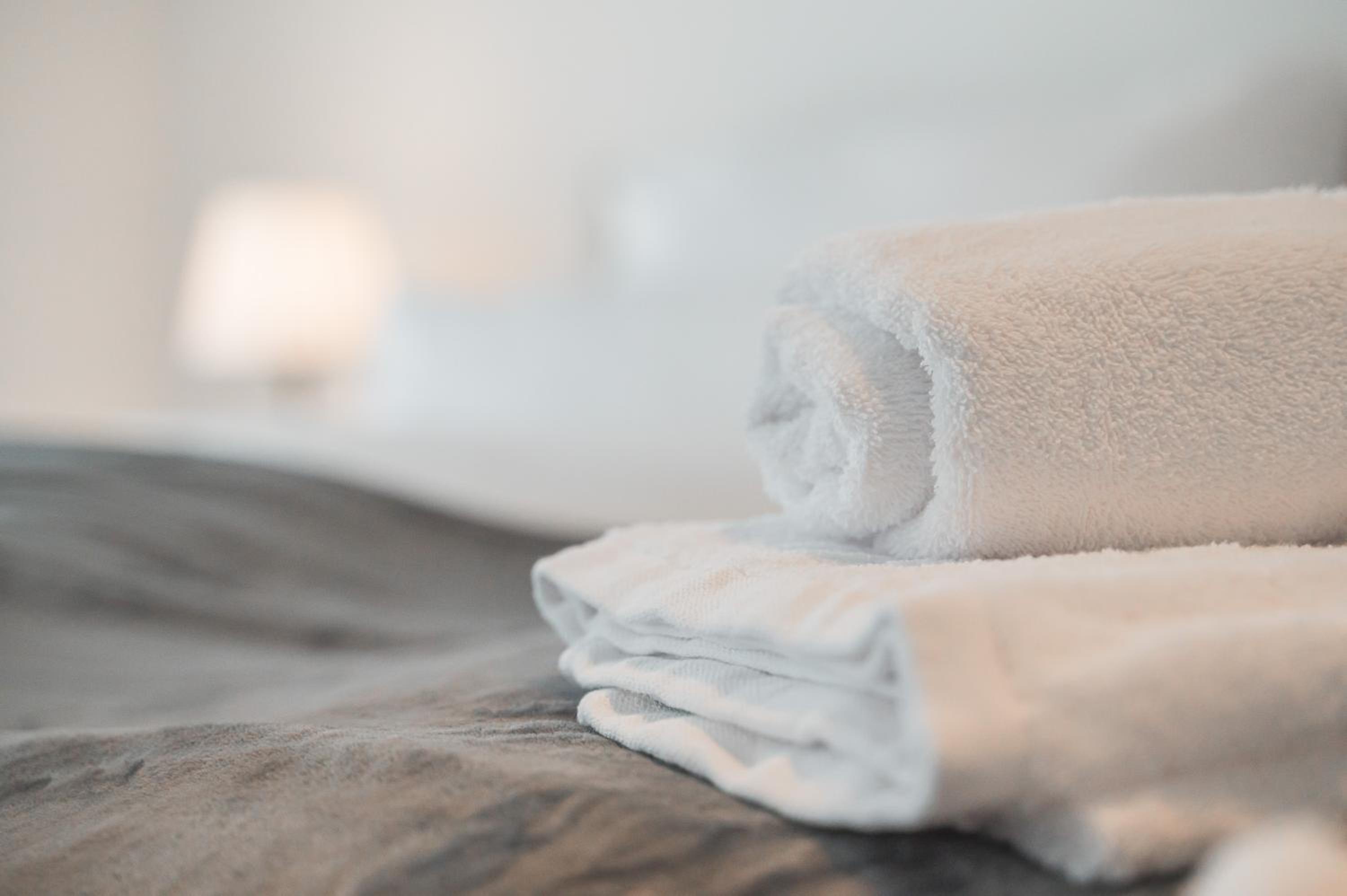 TOP Apartments - Stilvolle Wohnung mit Loggia im Stadtzentrum - Kingsize Bett - Smart TV - Netflix - 60qm - 24h Check-In