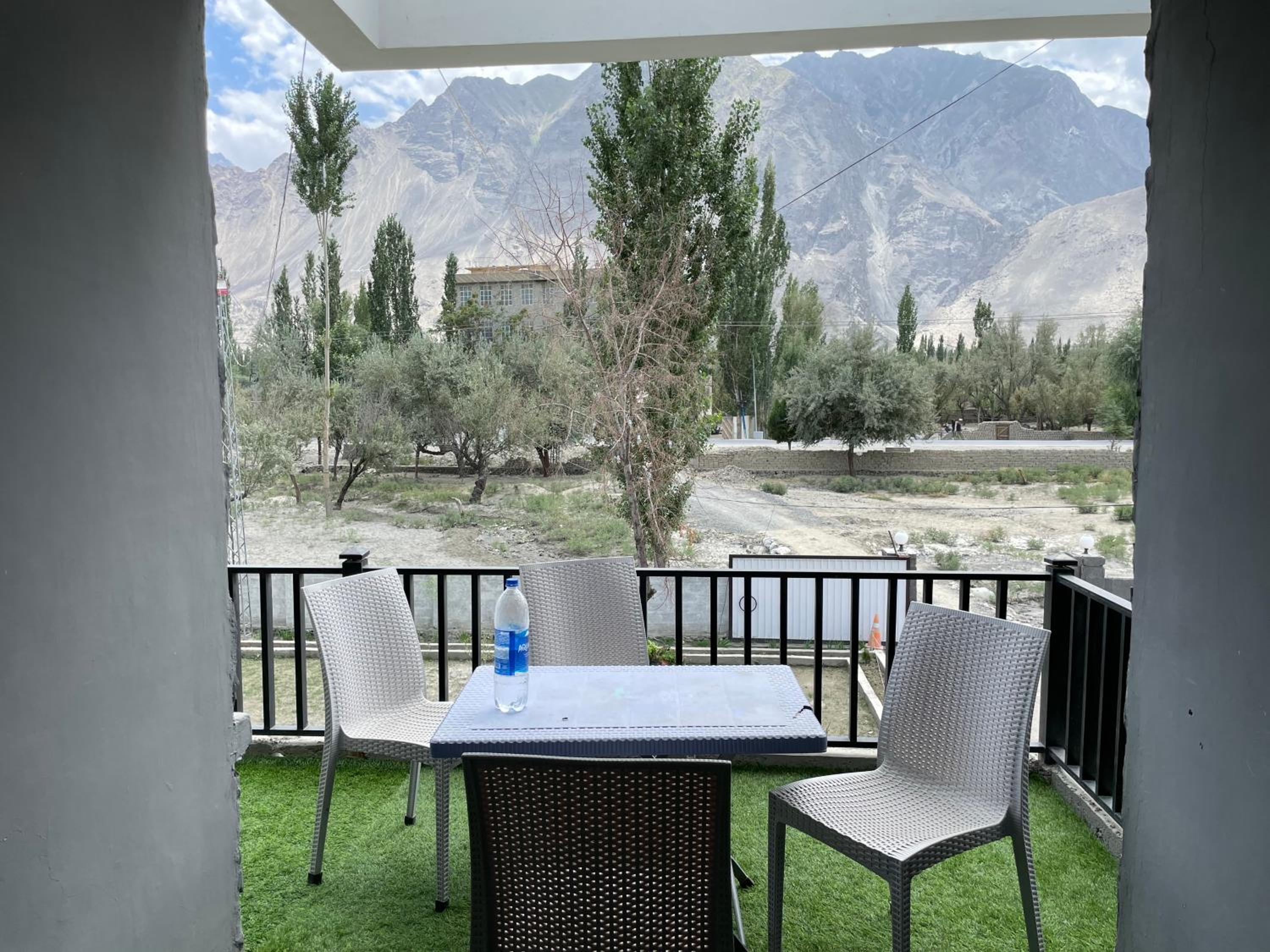 Sarfaranga Hotel Skardu view 4