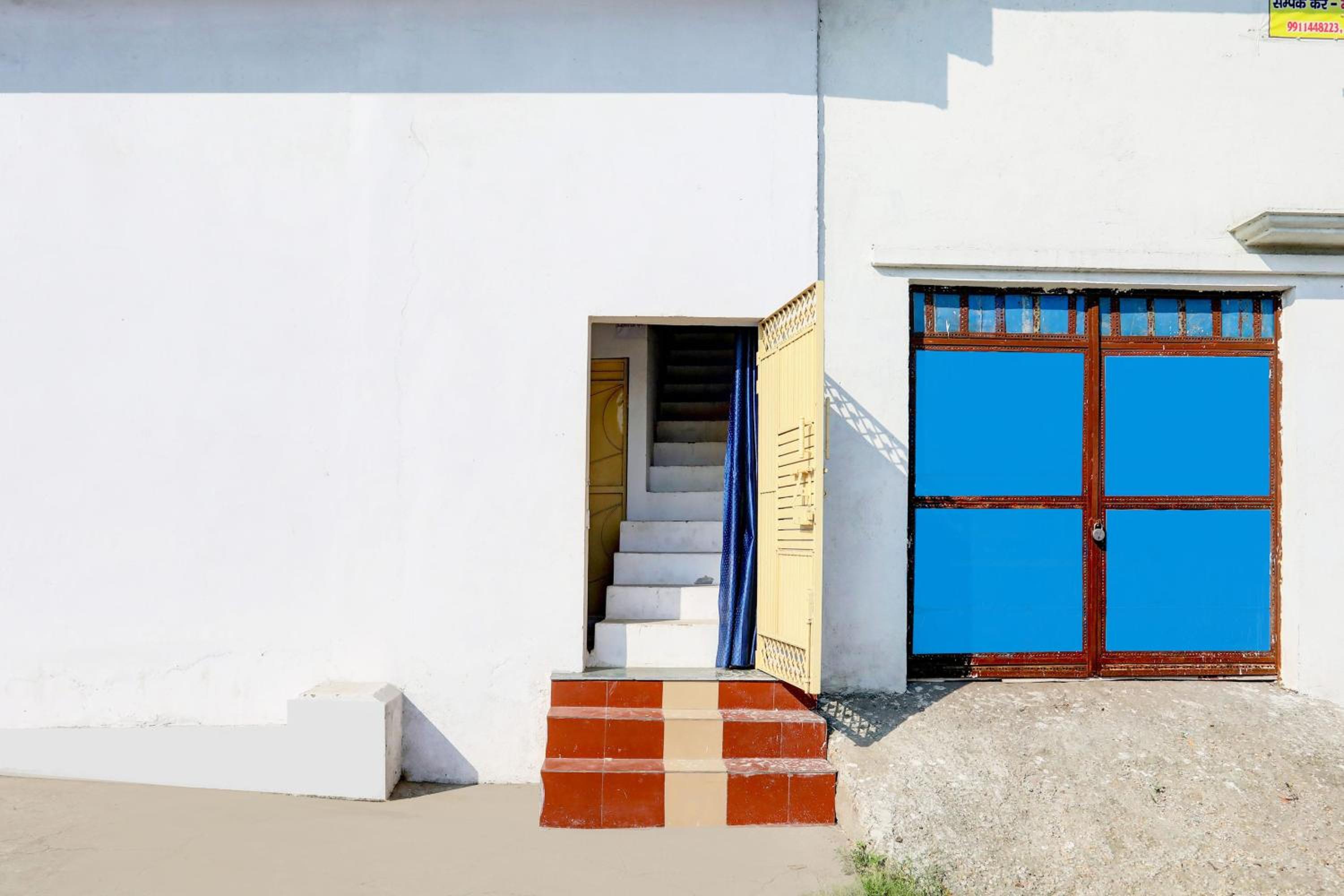 Hotel O Golden Guest House