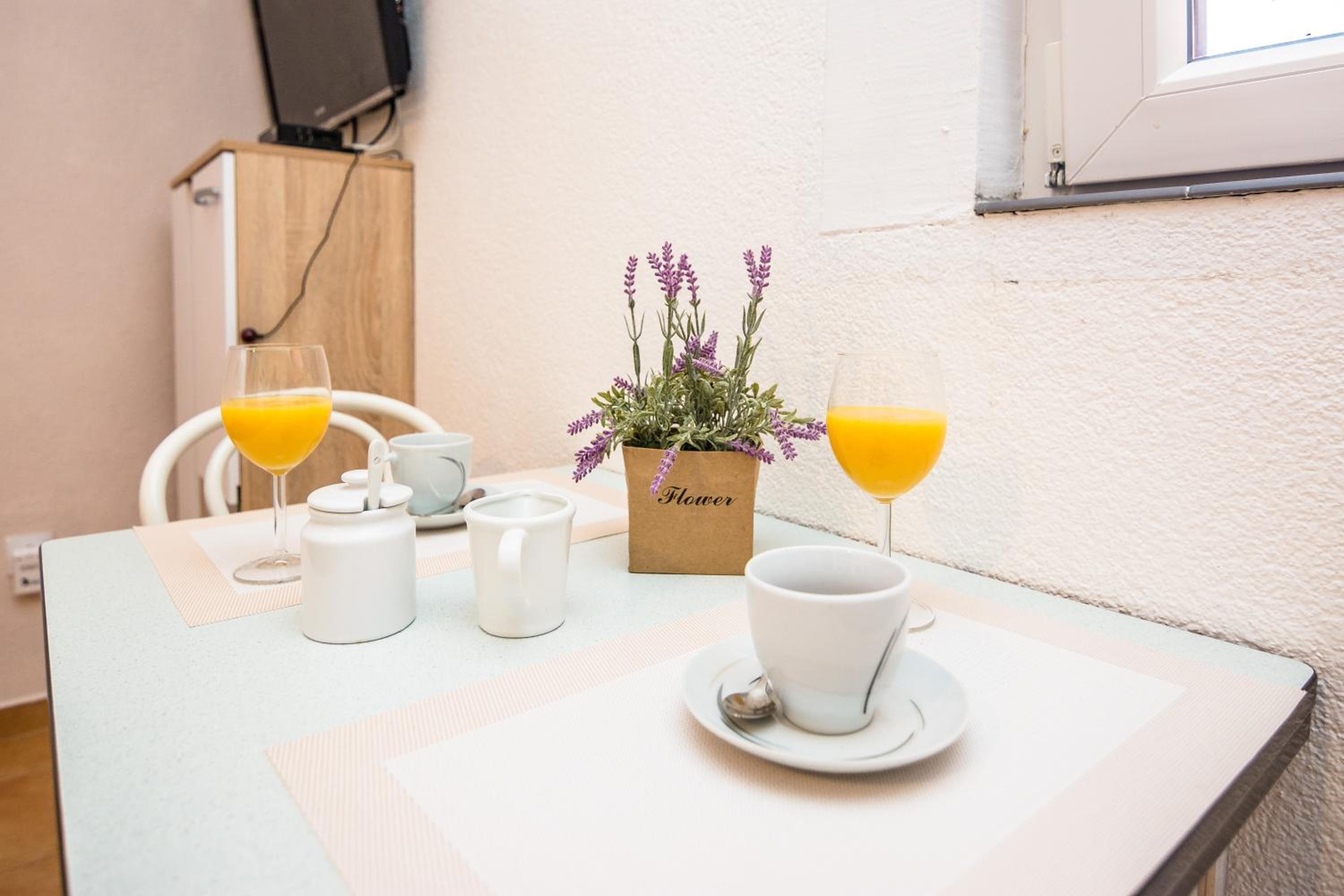 Apartment Genster Vir Kroatien