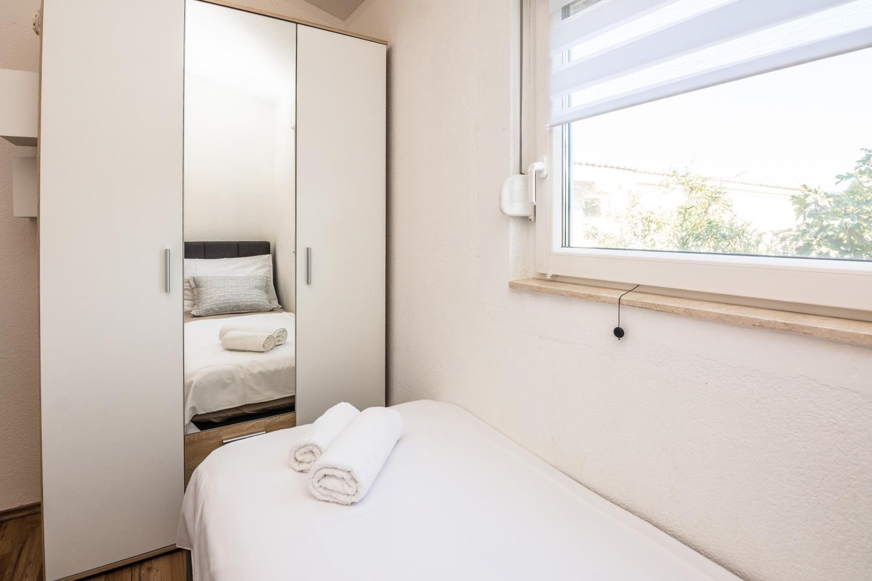 Apartment Genster Vir Kroatien