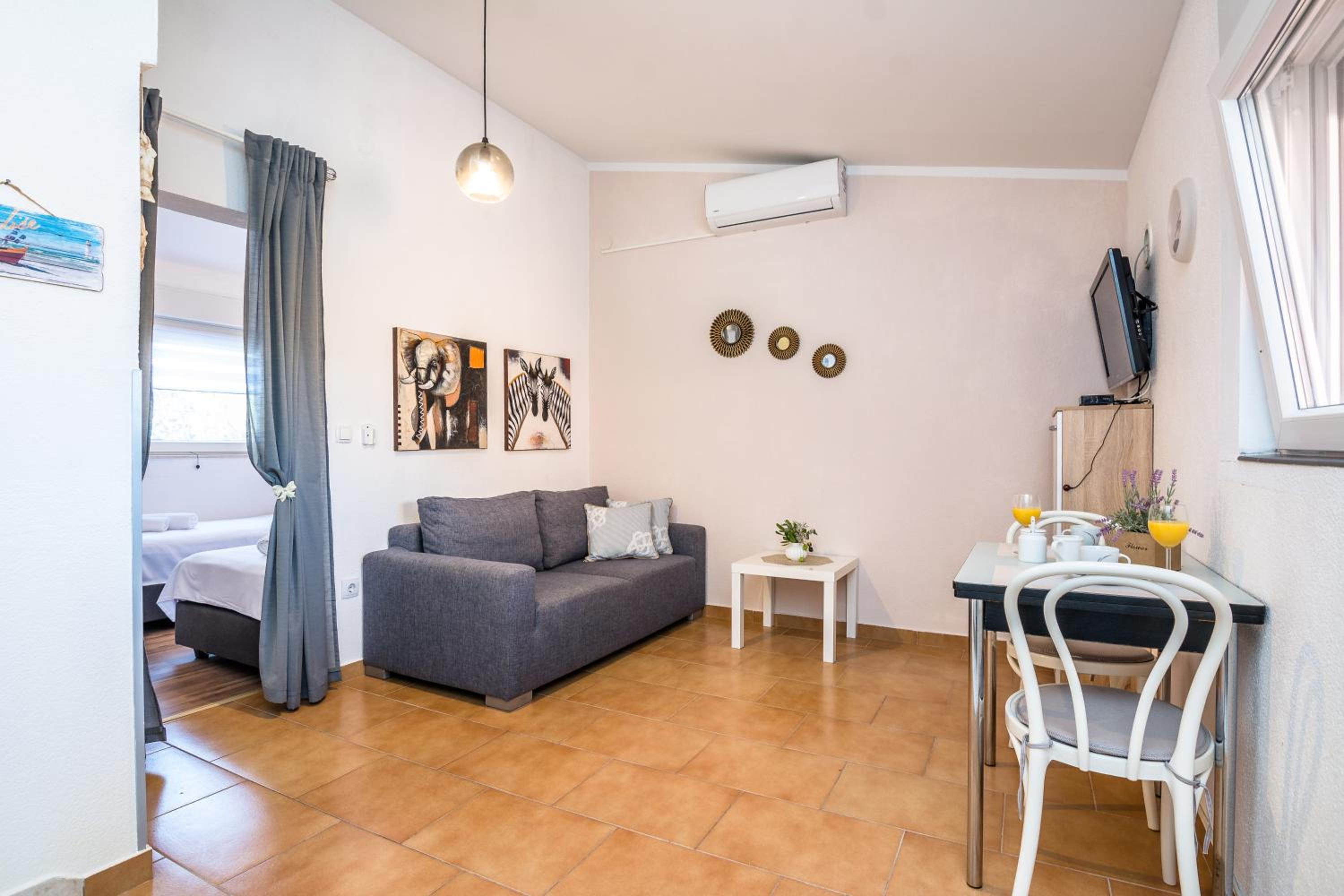 Apartment Genster Vir Kroatien