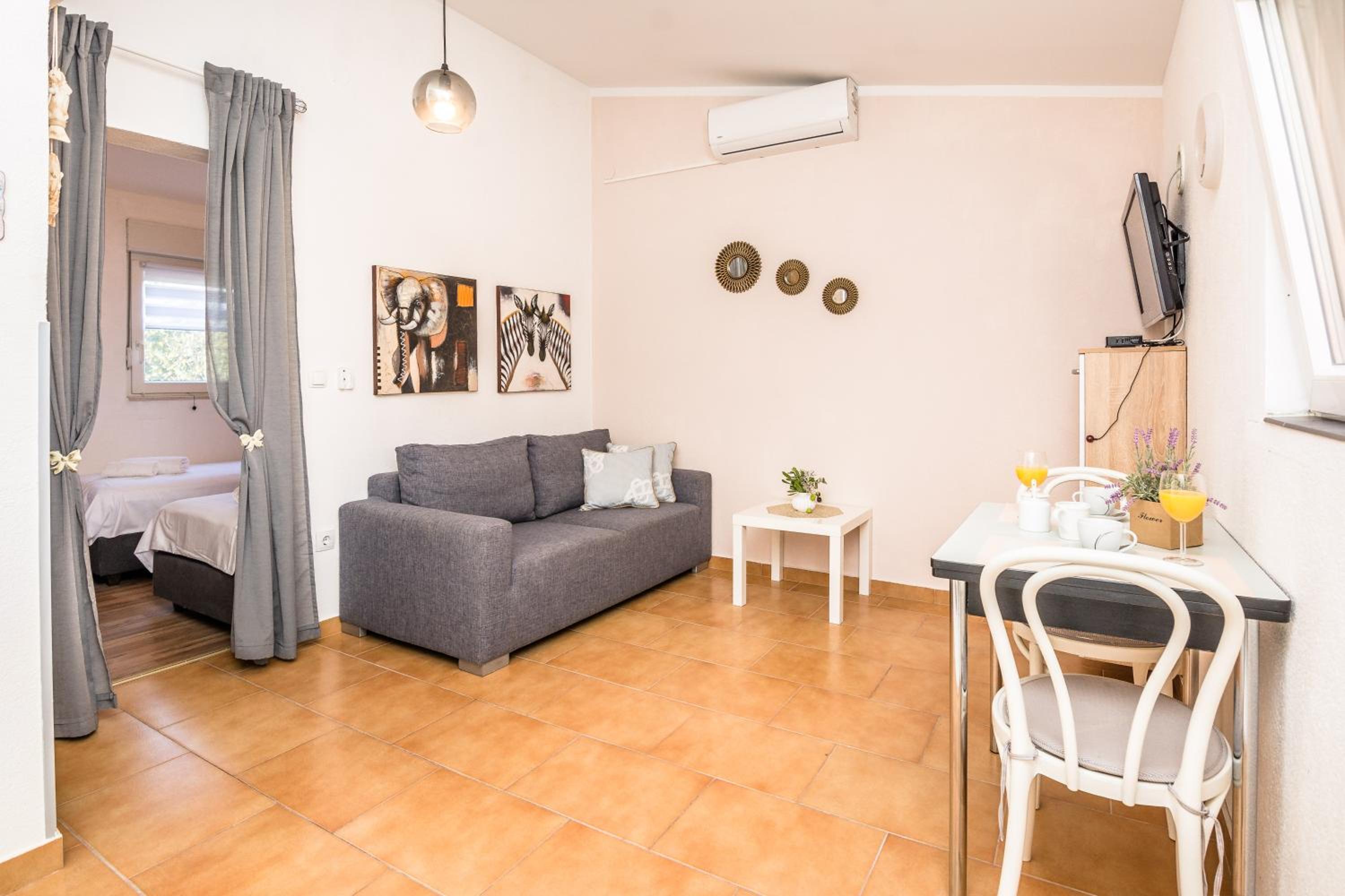 Apartment Genster Vir Kroatien