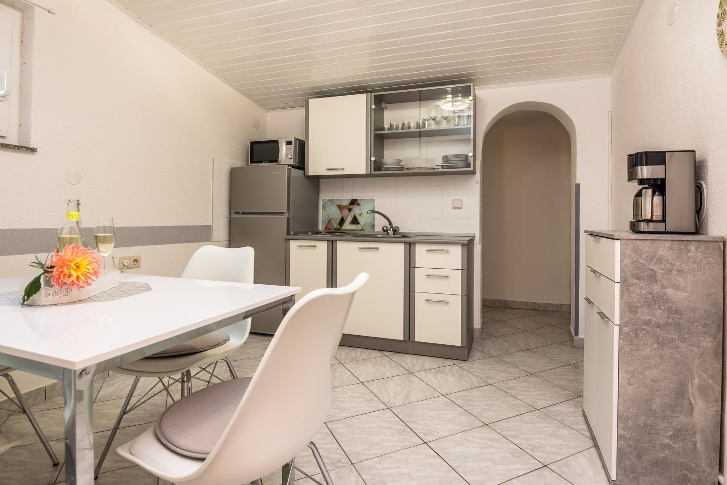 Apartment Genster Vir Kroatien