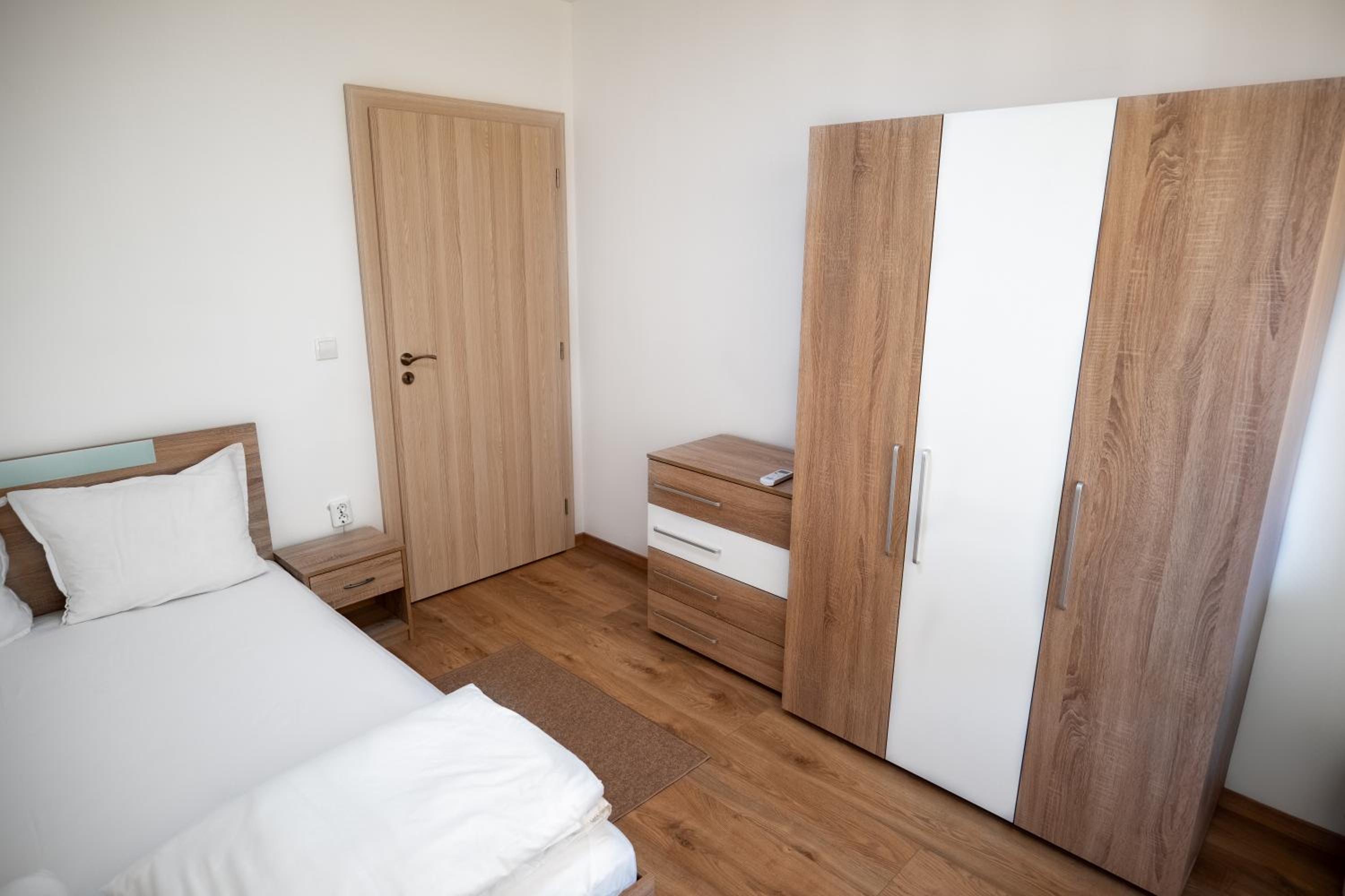 Galina Apartment Cozy Suite with FREE Parking