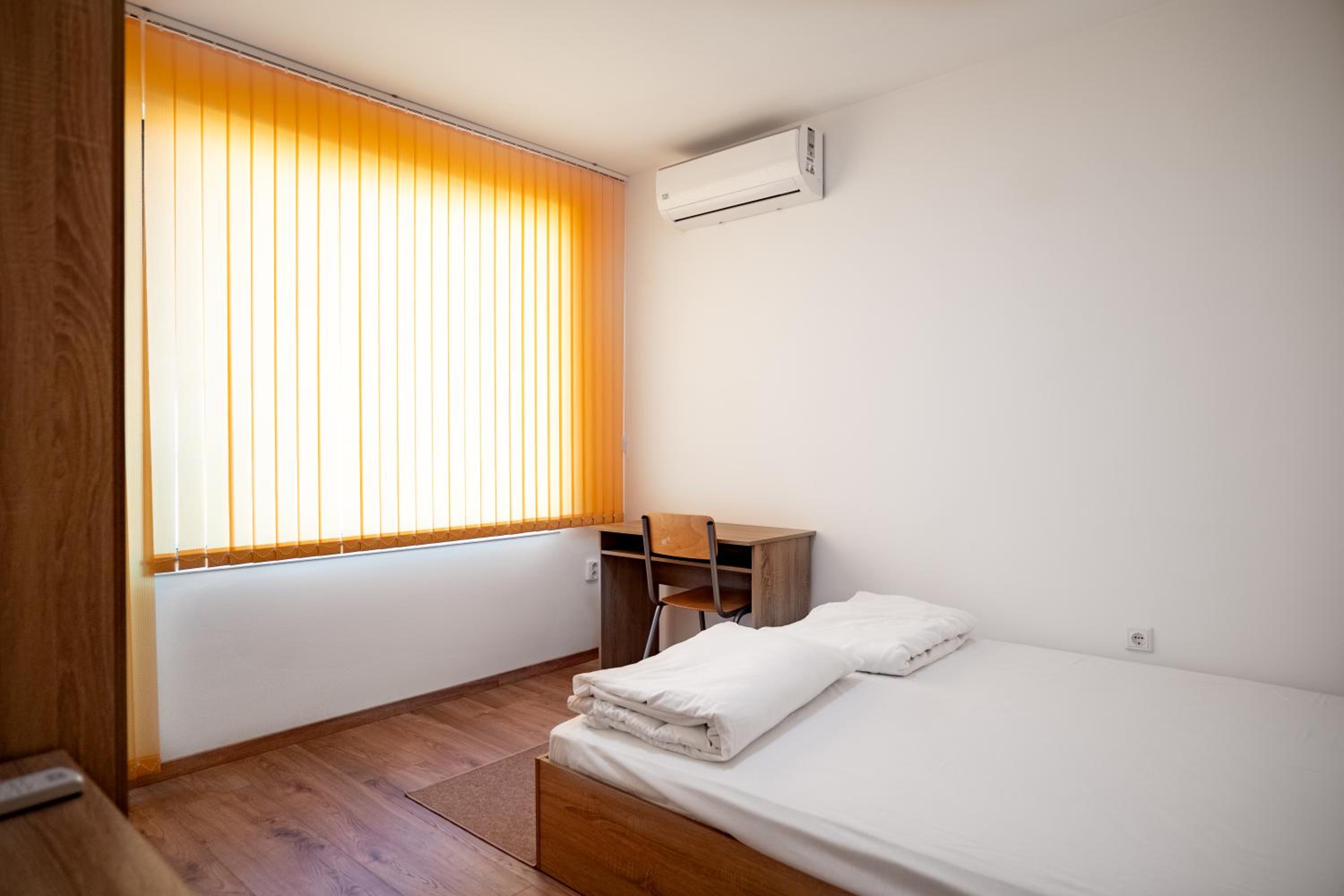 Galina Apartment Cozy Suite with FREE Parking
