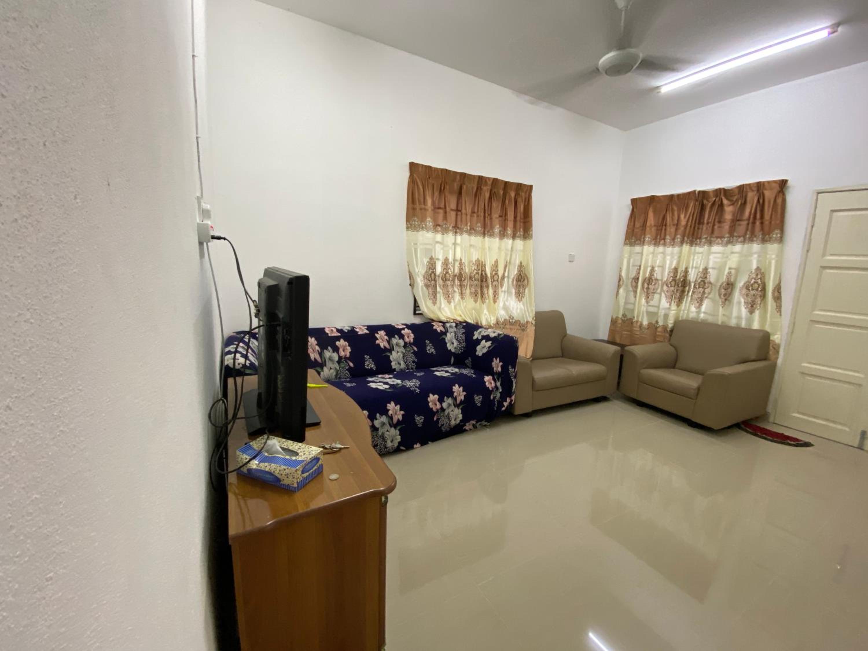 Homestay Kak soh 2 at Kampung Kalai Jeli Kelantan photo 3