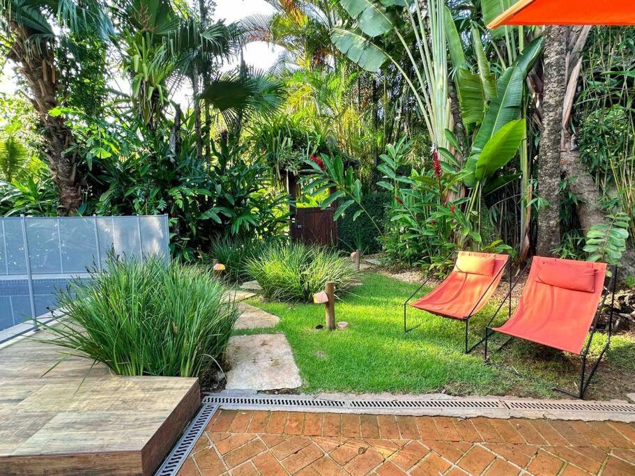Casa em condomínio na Praia da Baleia com alto astral