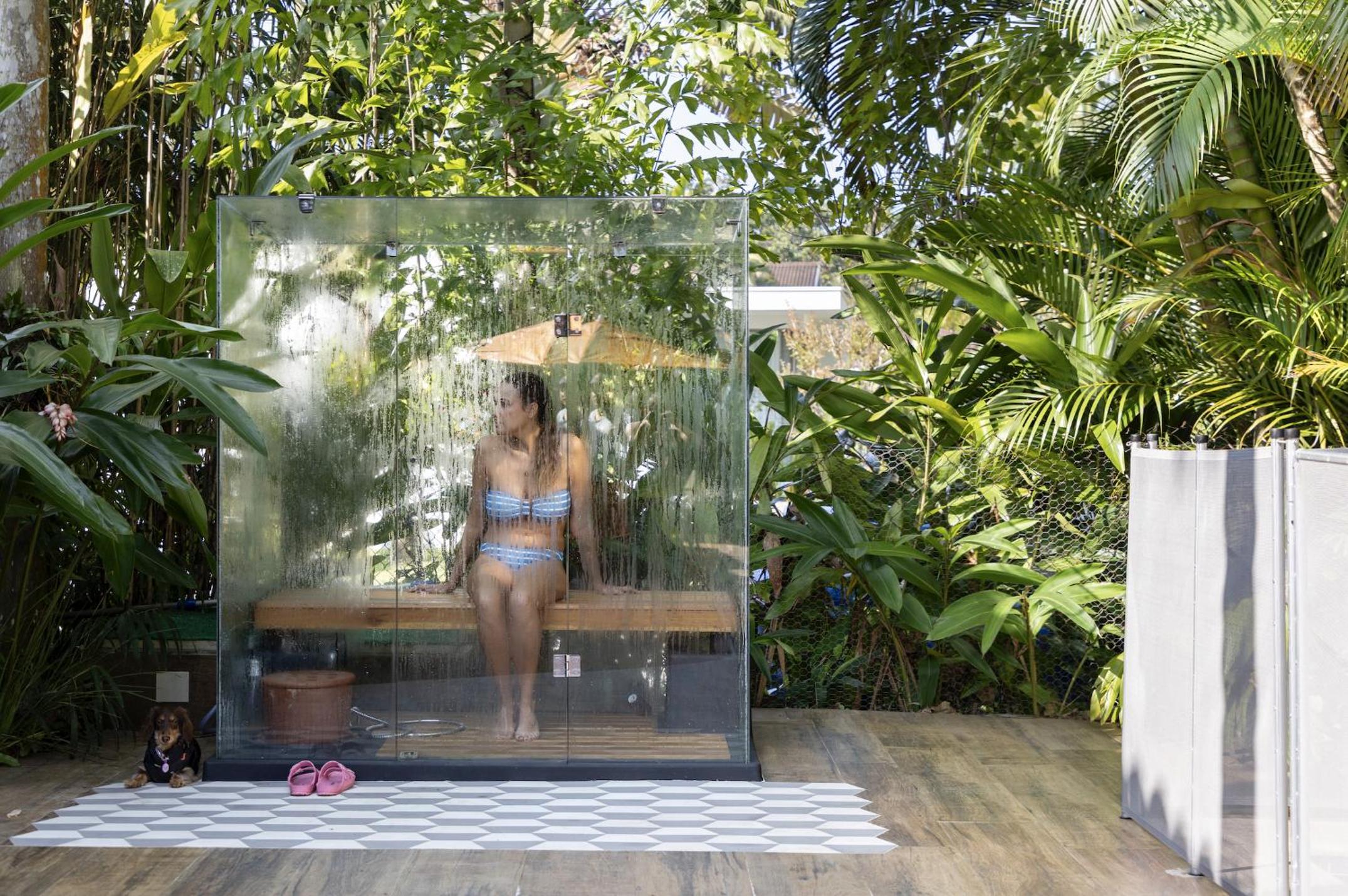 Casa em condomínio na Praia da Baleia com alto astral
