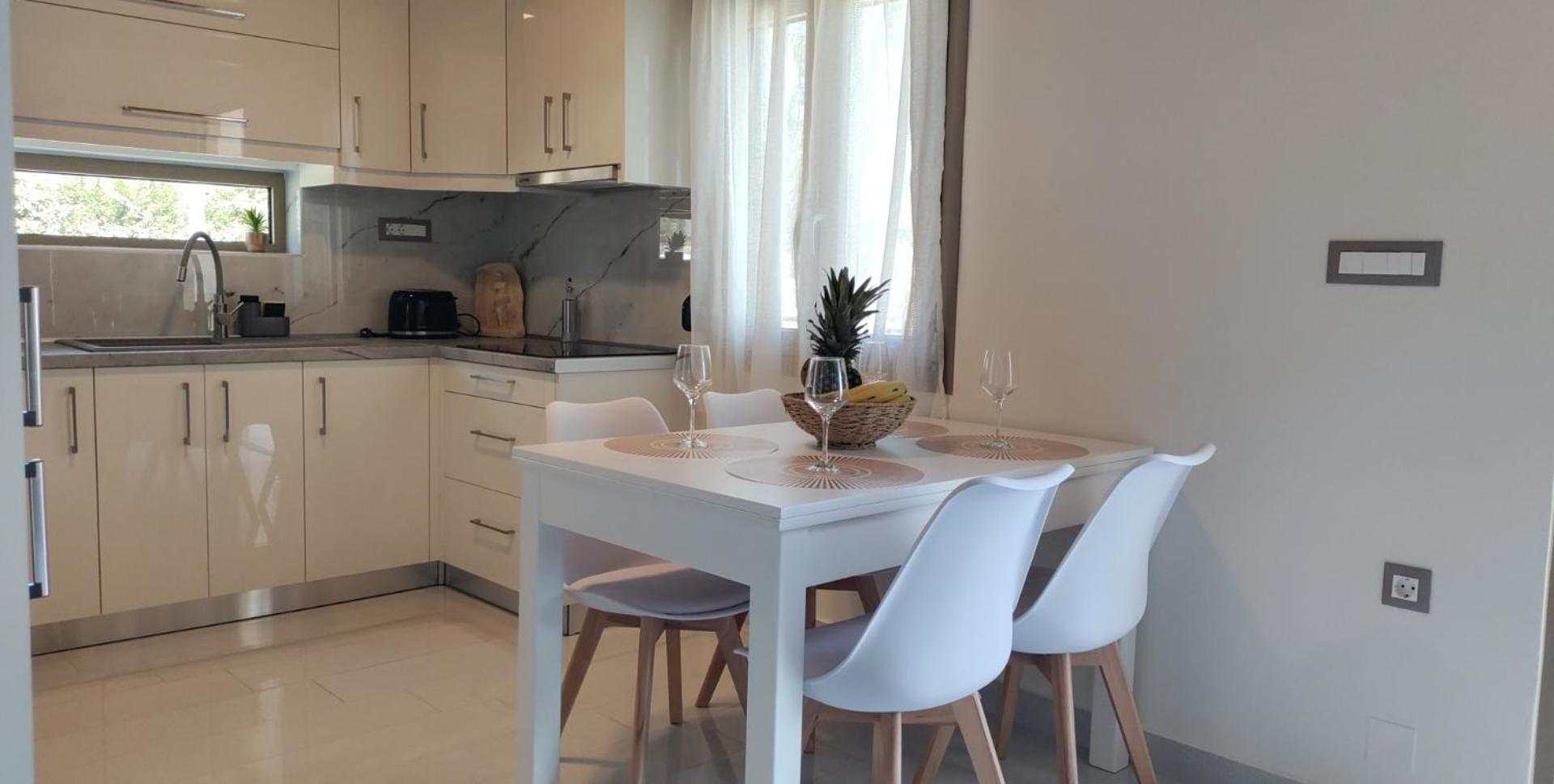 LIVAS Residence