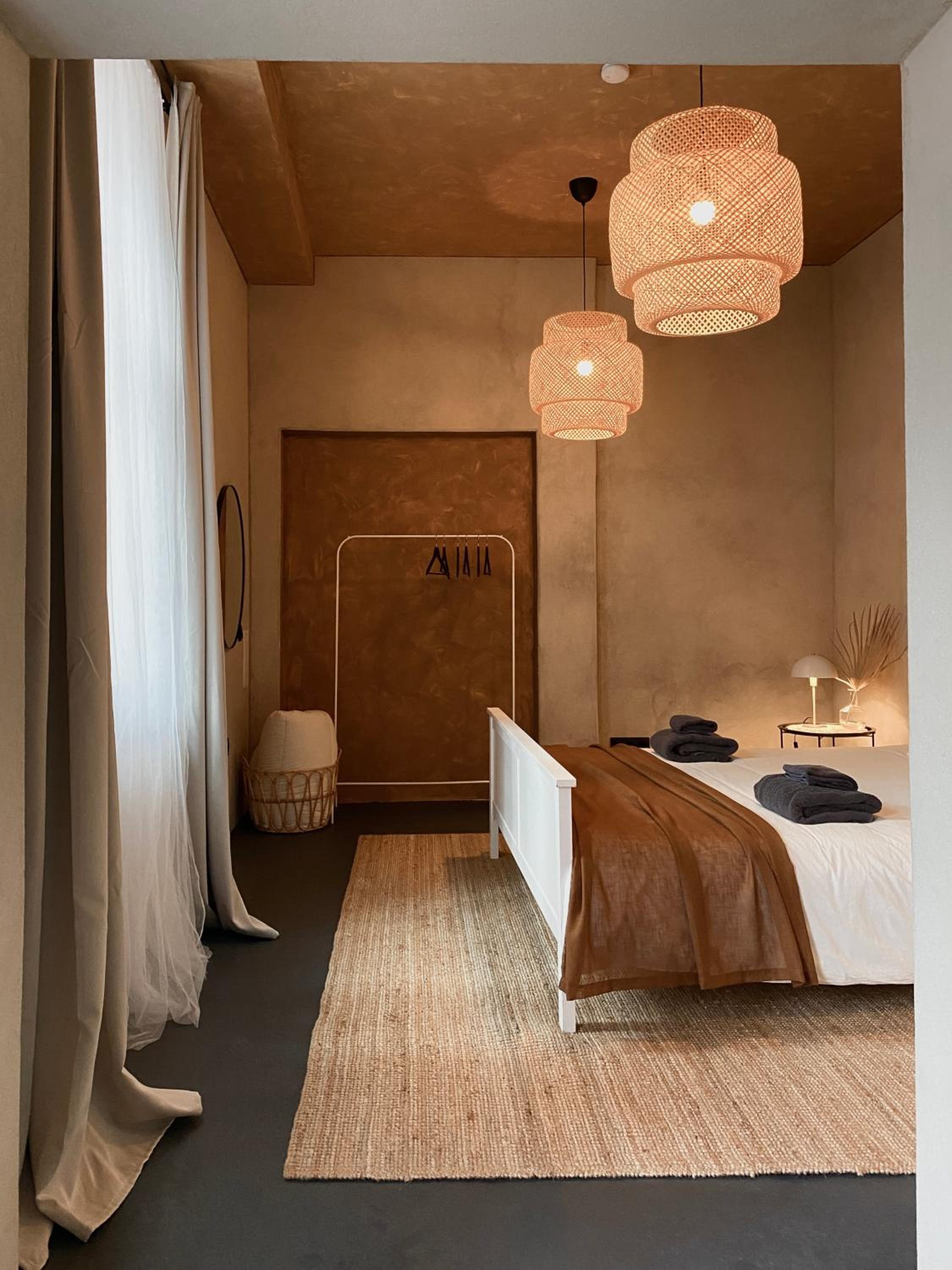 Hotel Buntes nams - Image 1