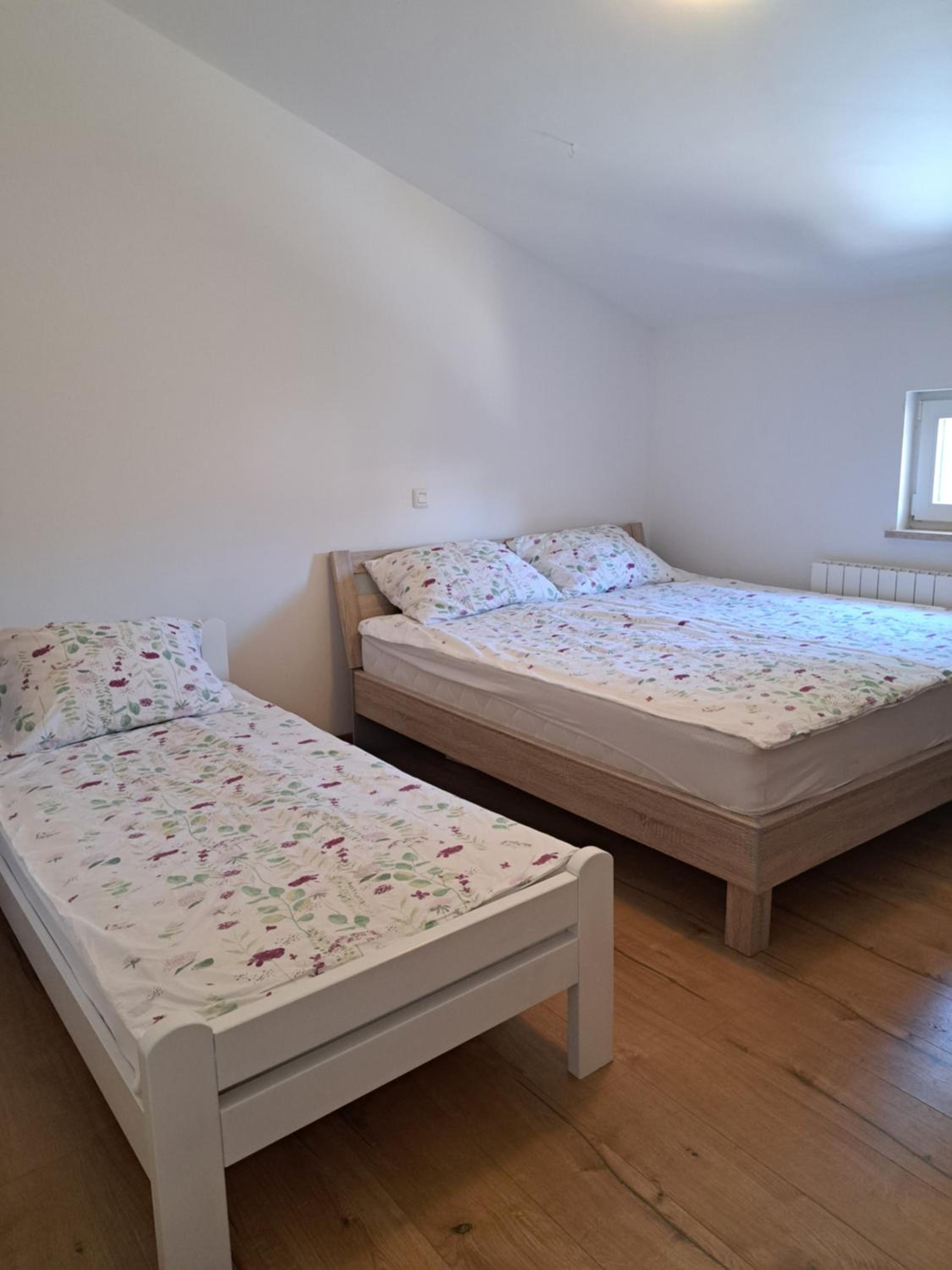 Apartment Oliva Volme view 5