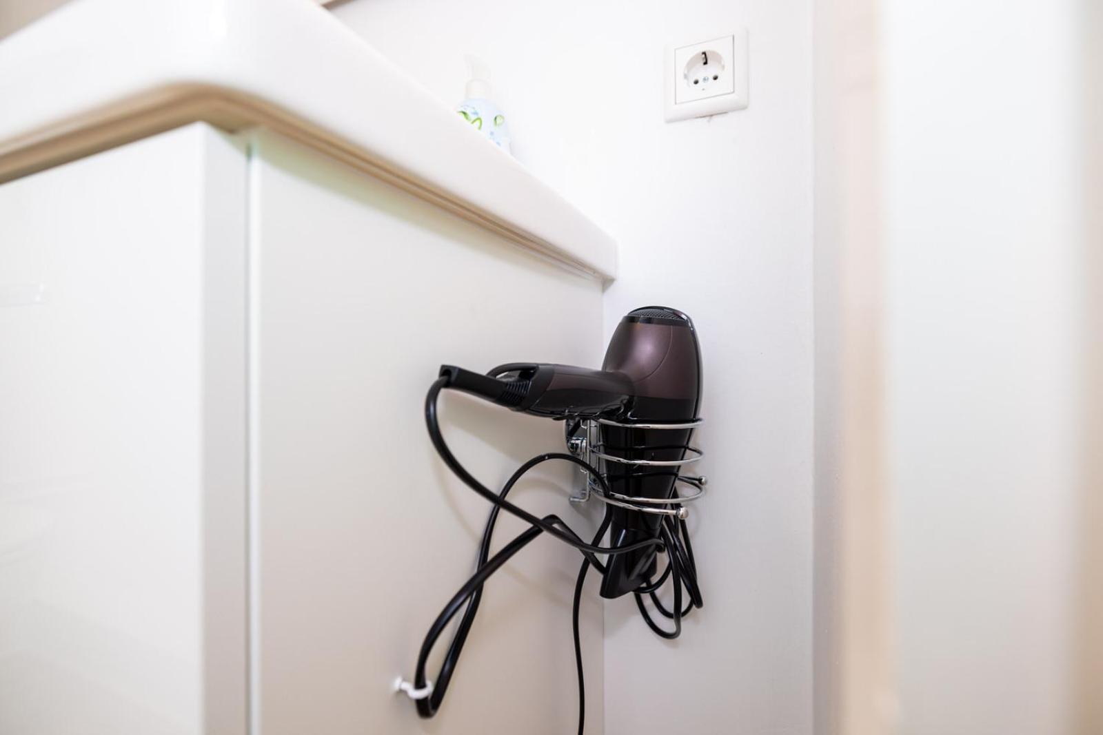 Nettes kleines Apartment mit Stellplatz