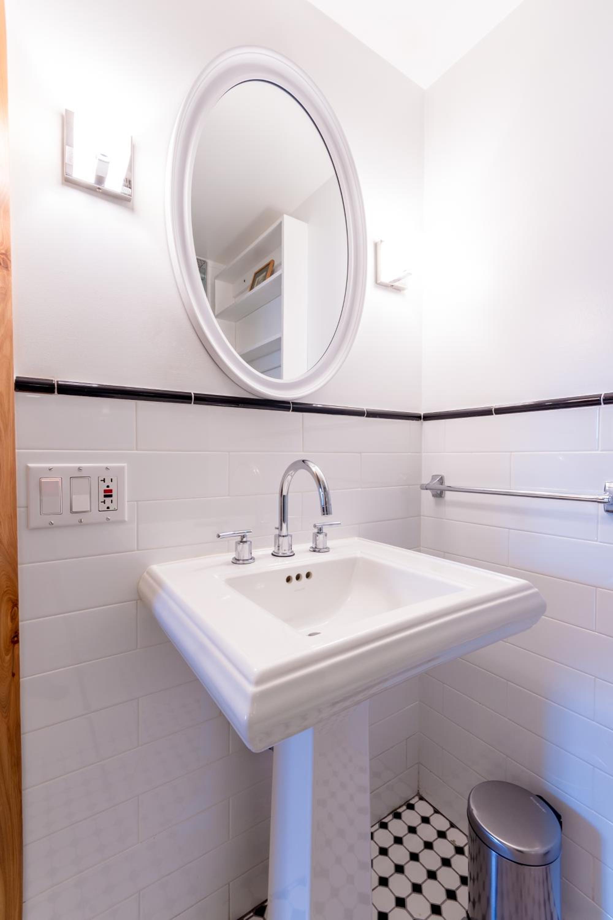2 bedrooms with one private bathroom in lovely home