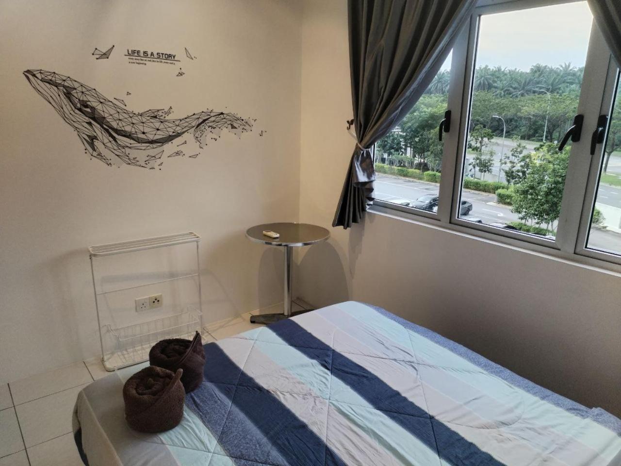 Camellia Residence ForestView Seri Austin Johor Bahru Near Eco Palladium by Harmony Homestay