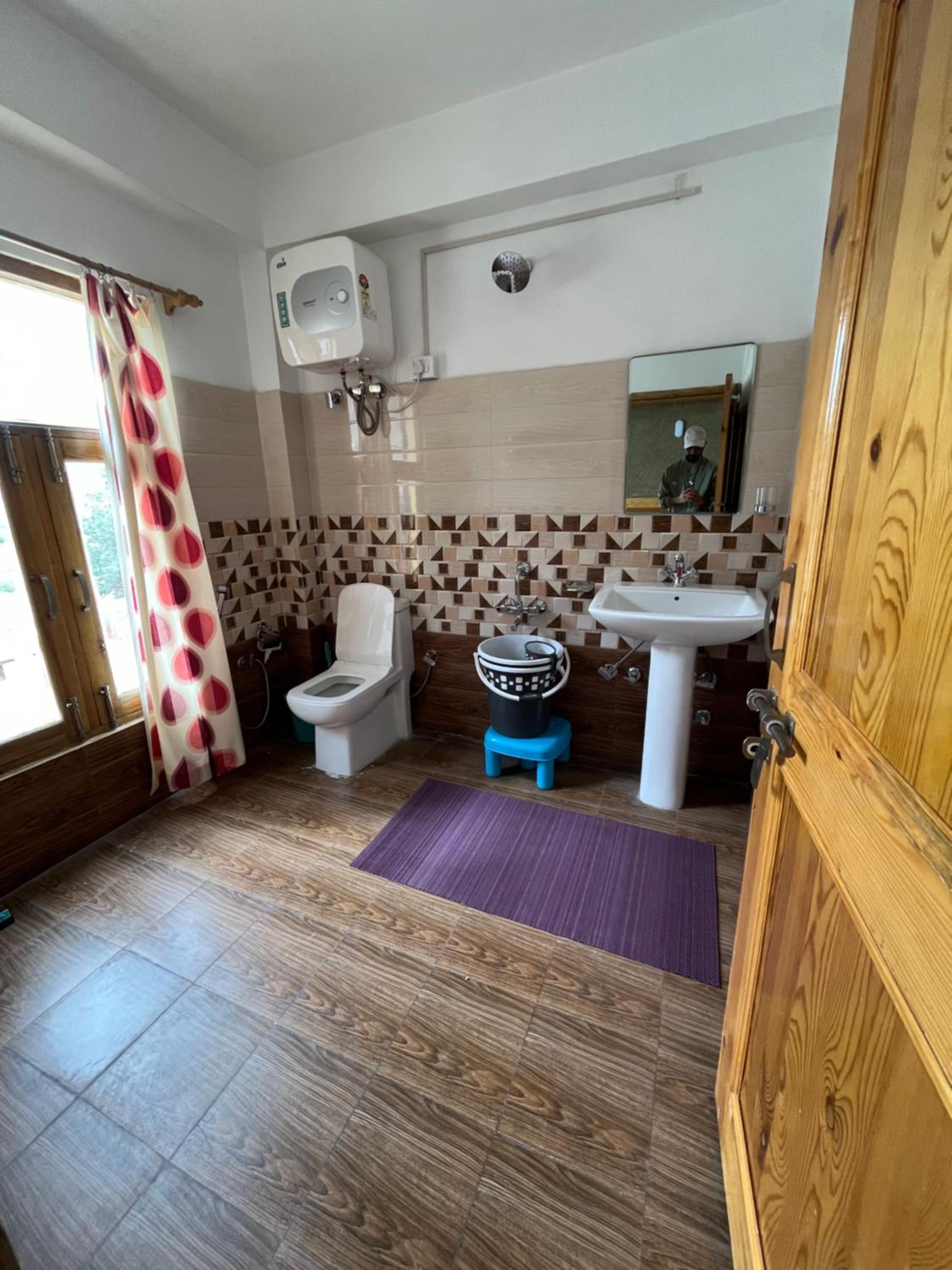 Milarepa home stay