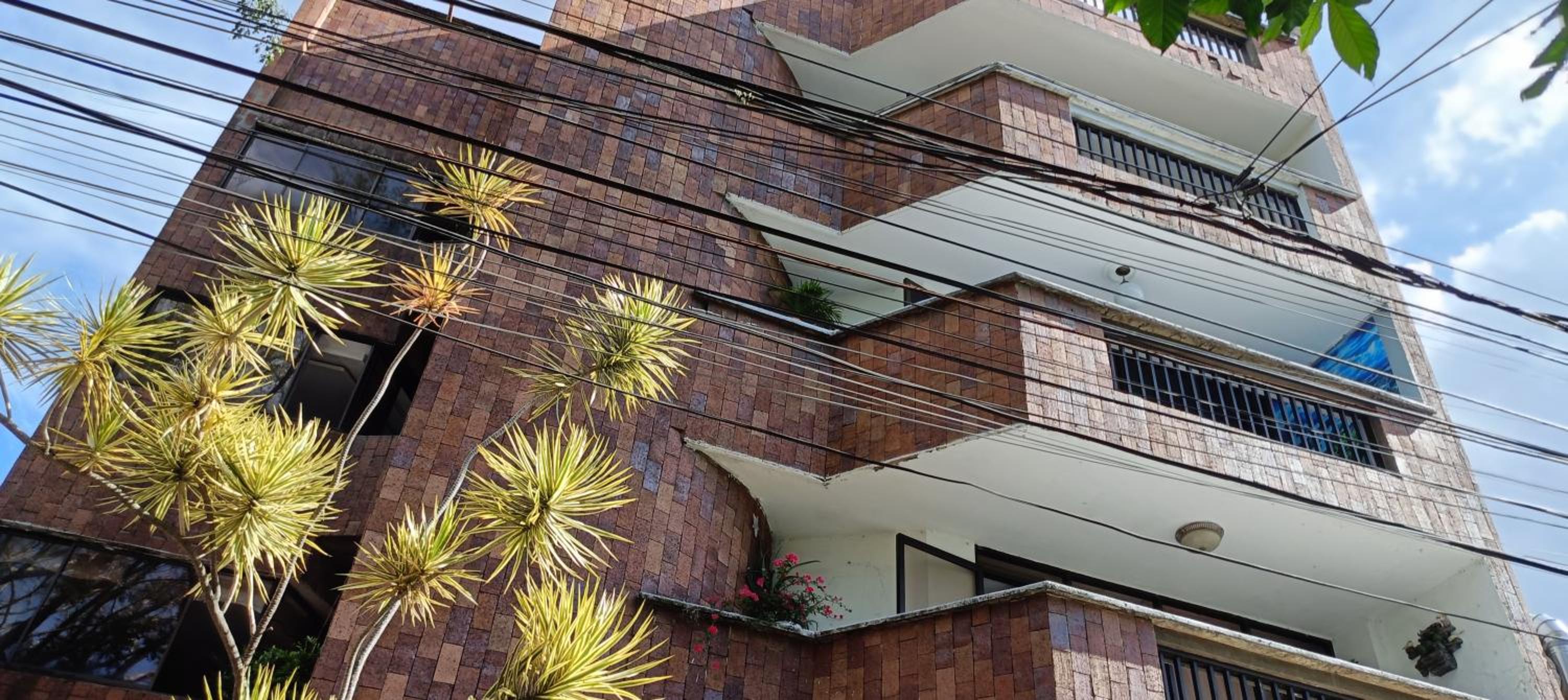 cool de laureles Medellín