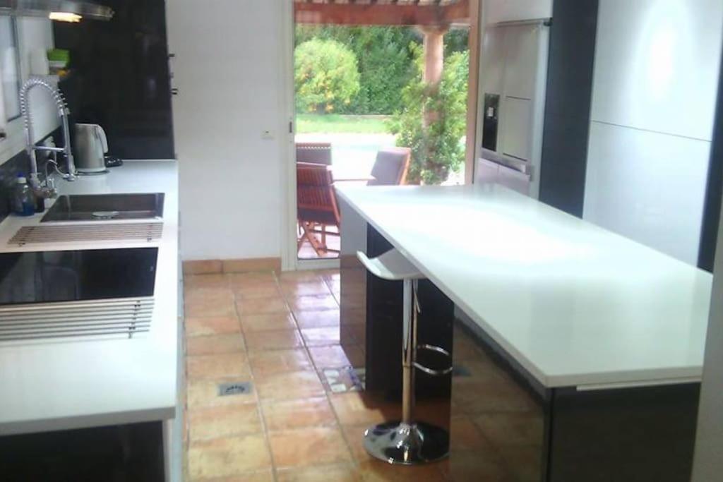Spacious Villa Vallauris Cannes with AC throughout and large private pool