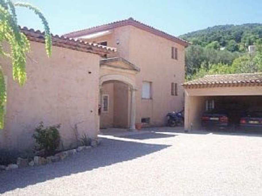 Spacious Villa Vallauris Cannes with AC throughout and large private pool
