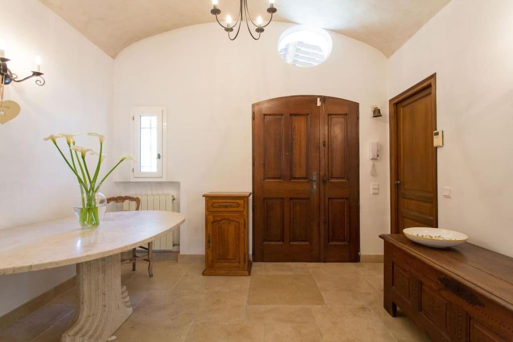 Spacious Villa Vallauris Cannes with AC throughout and large private pool