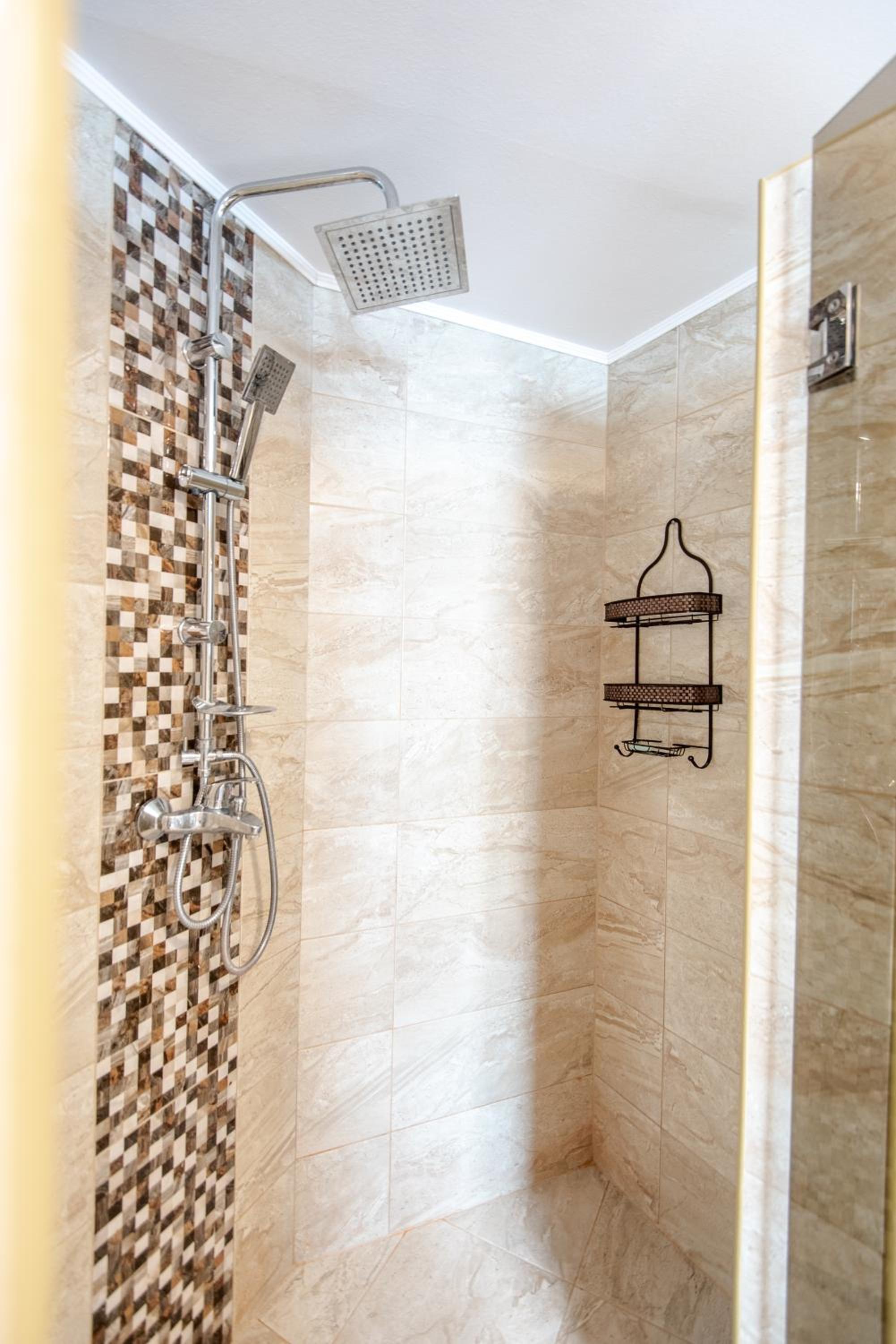 Apartman MirA