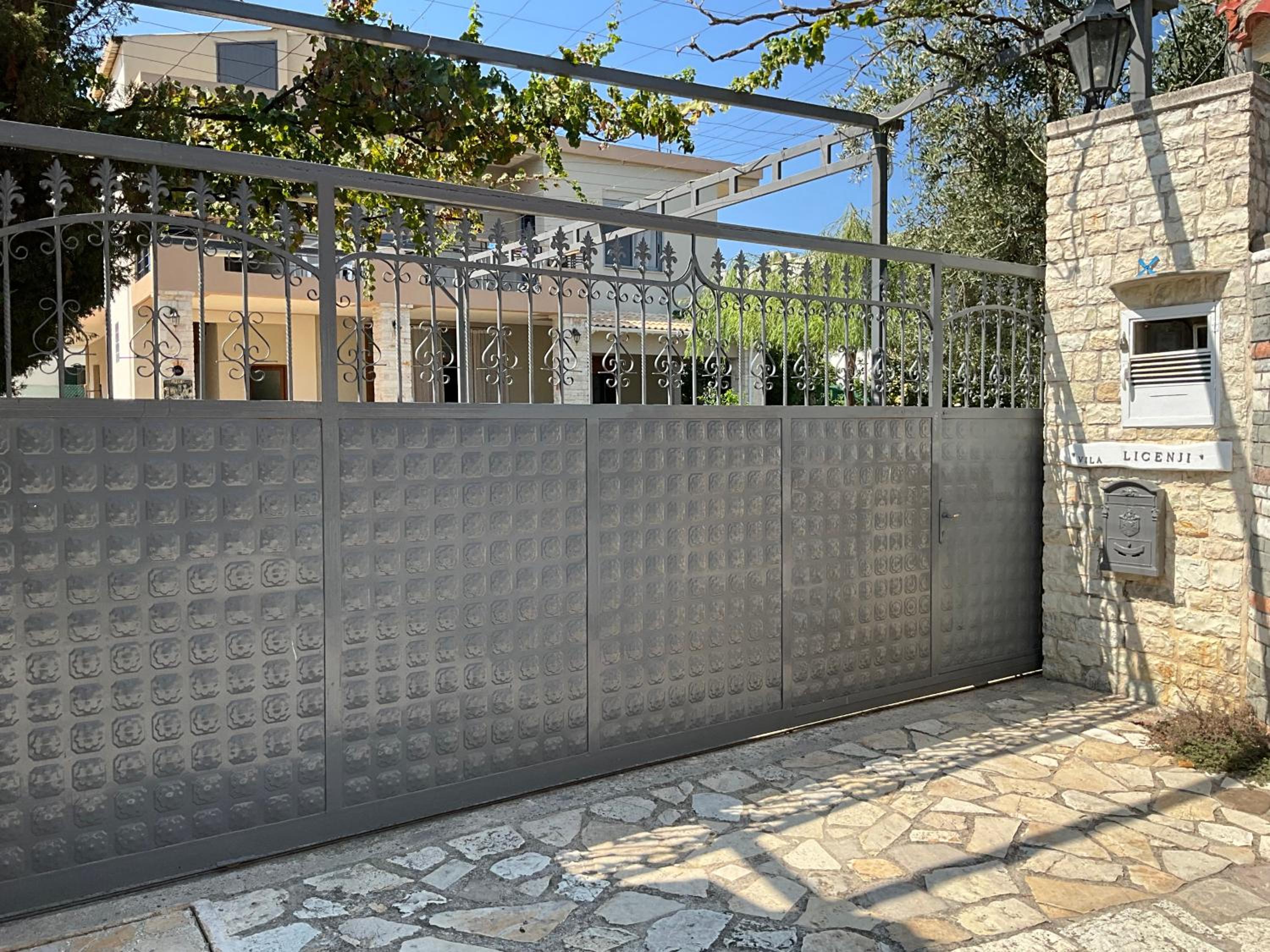 Vila Licenji