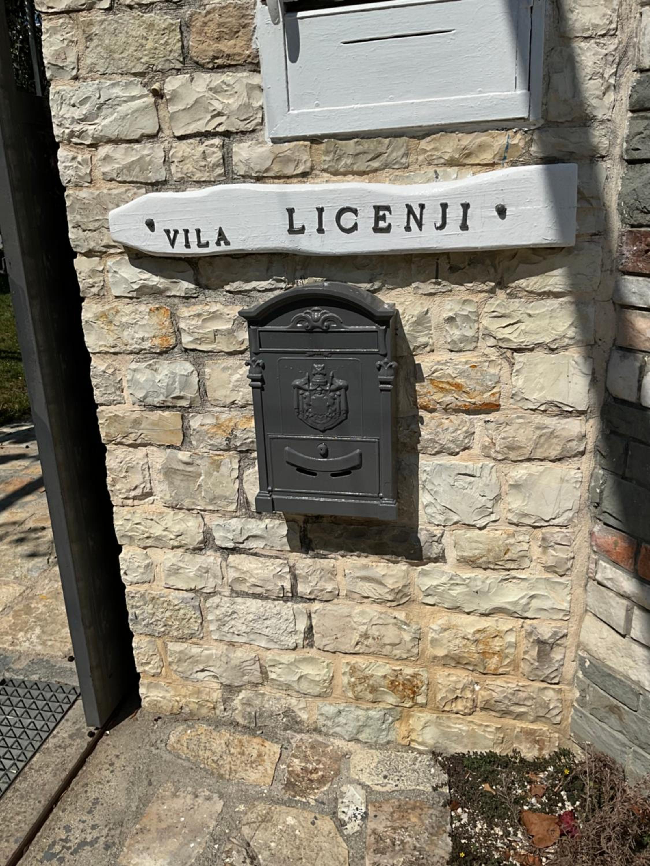 Vila Licenji