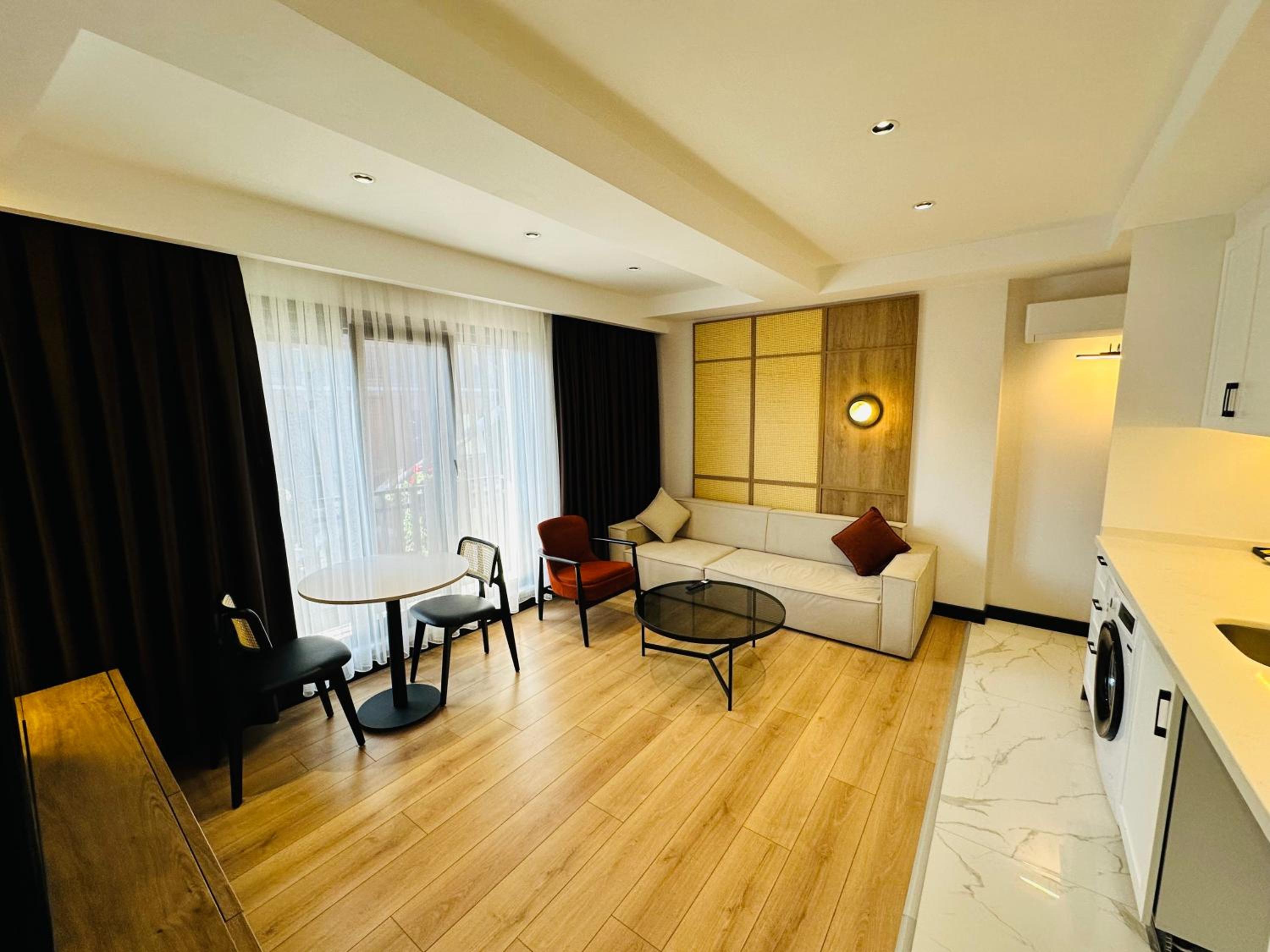 Rose Point Residence