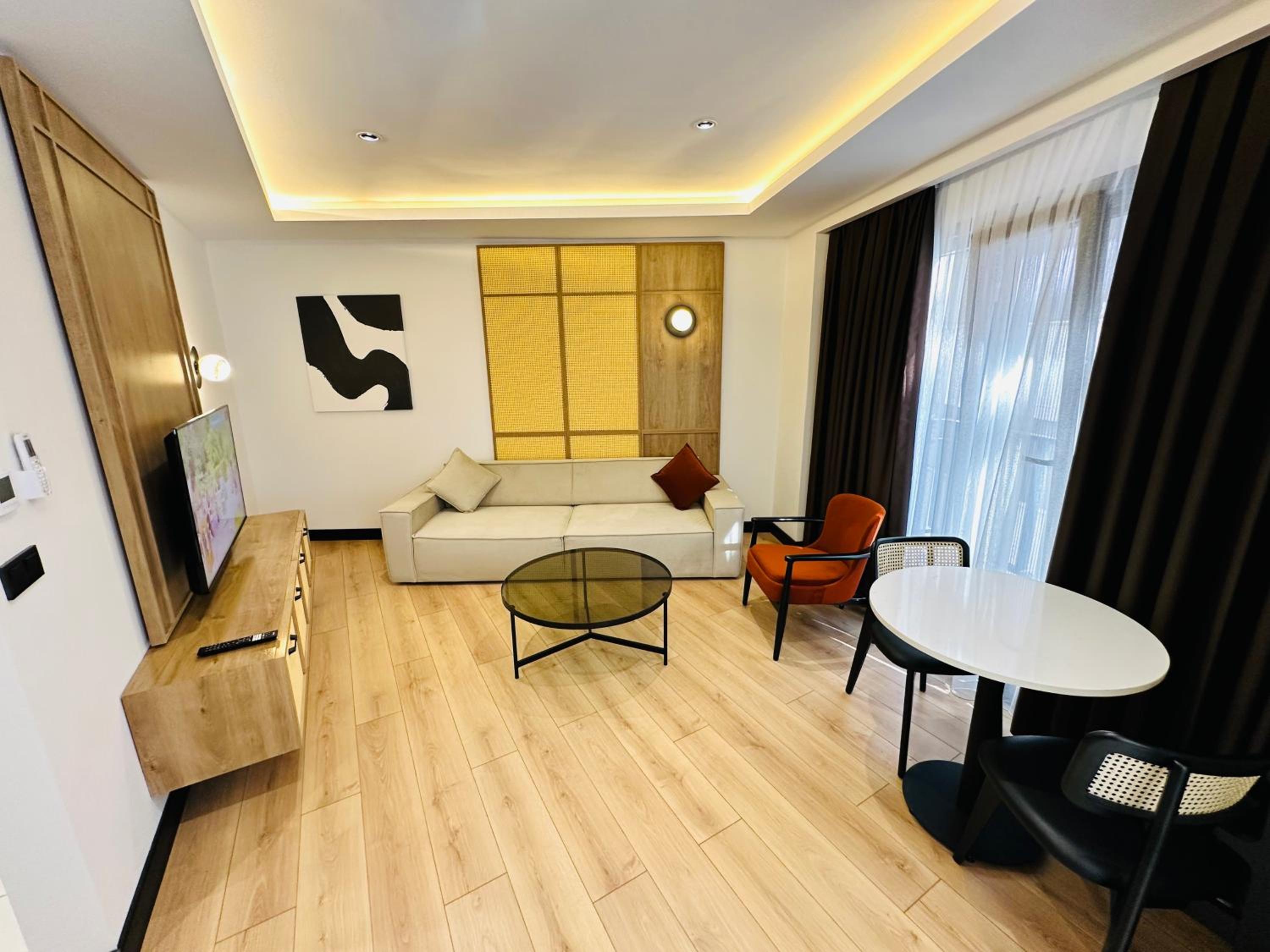 Rose Point Residence