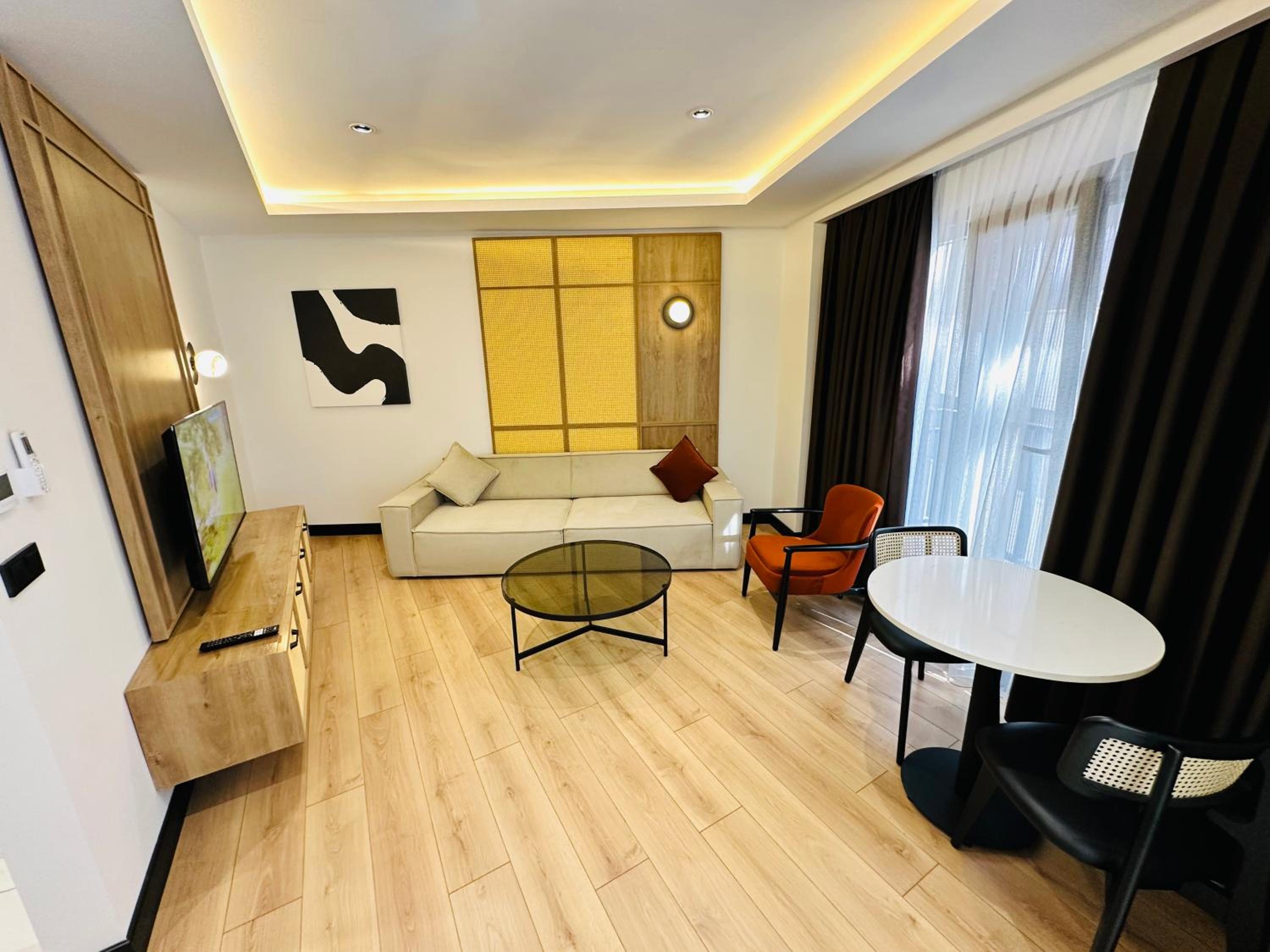 Rose Point Residence