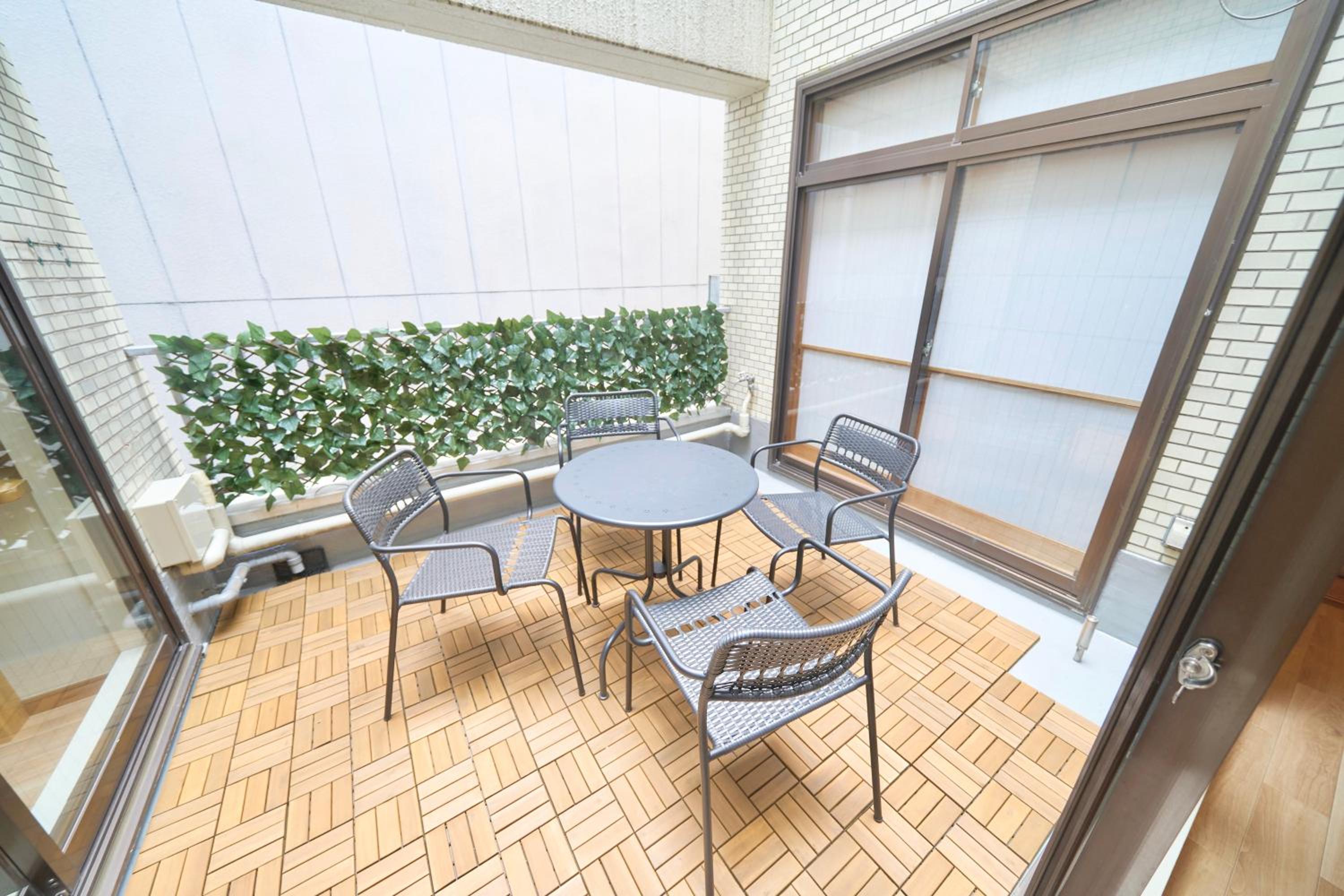 balance & terrace