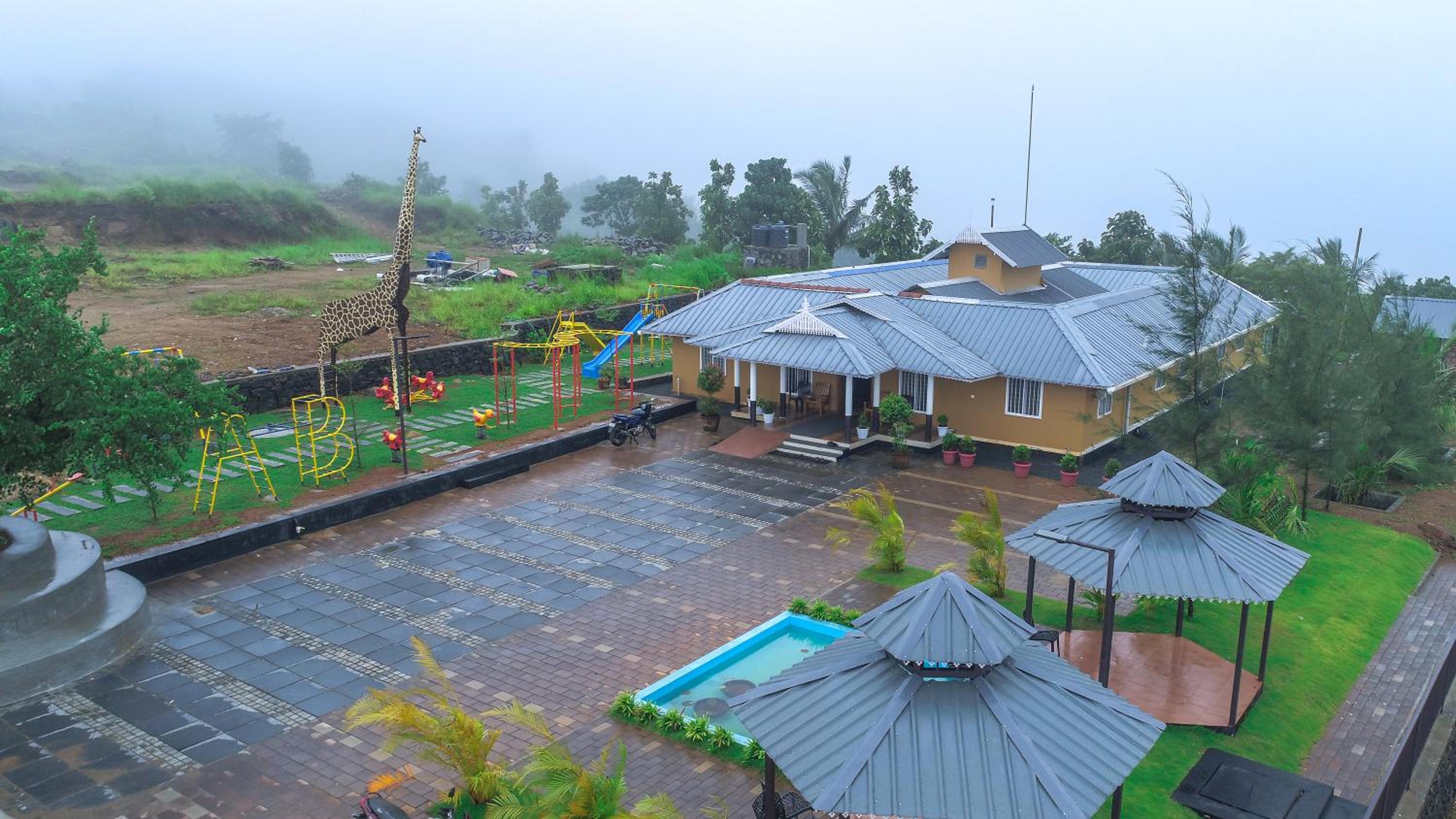 Misty Green Hills Parks & Resorts view 4