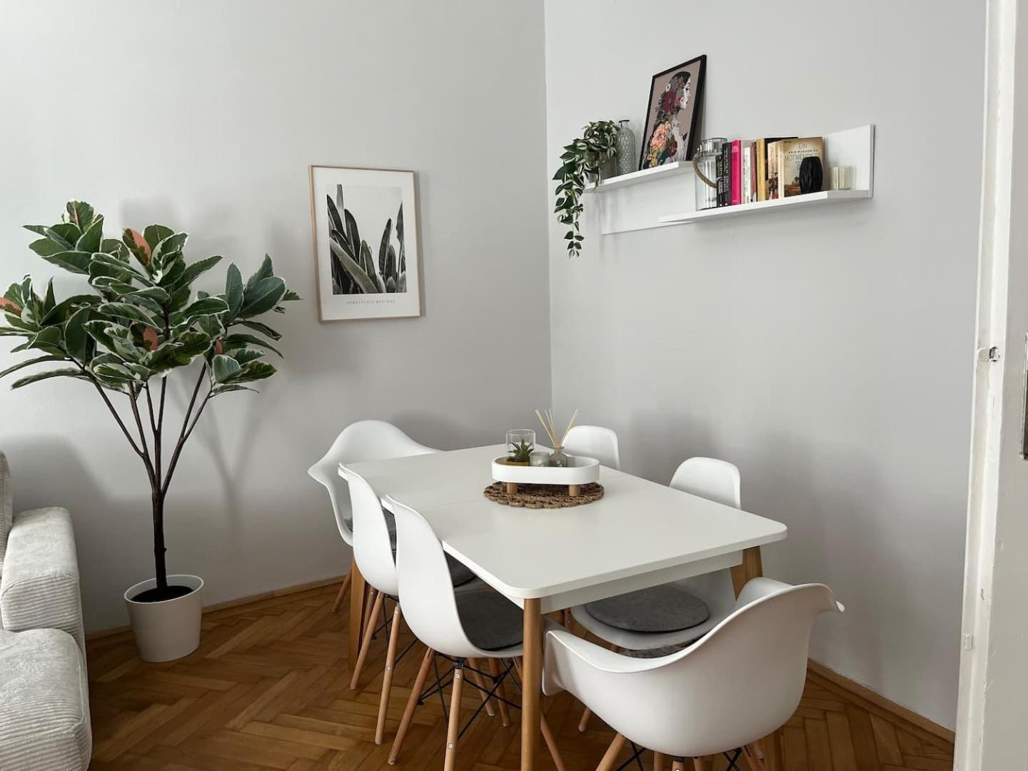 Großzügiger Wiener Altbau gleich neben Schönbrunn