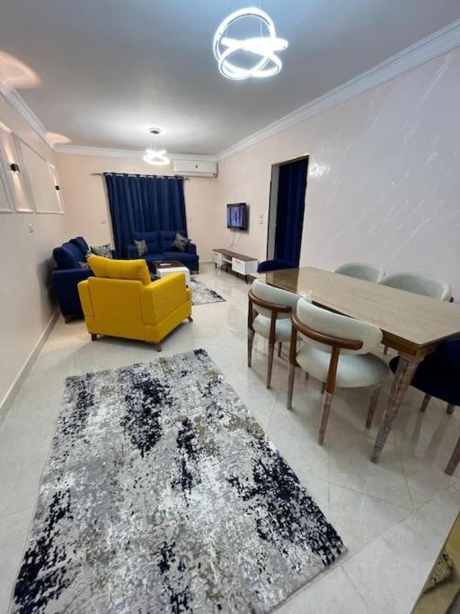 Modern 3-Bedroom Apartment in Prime Gardenia City