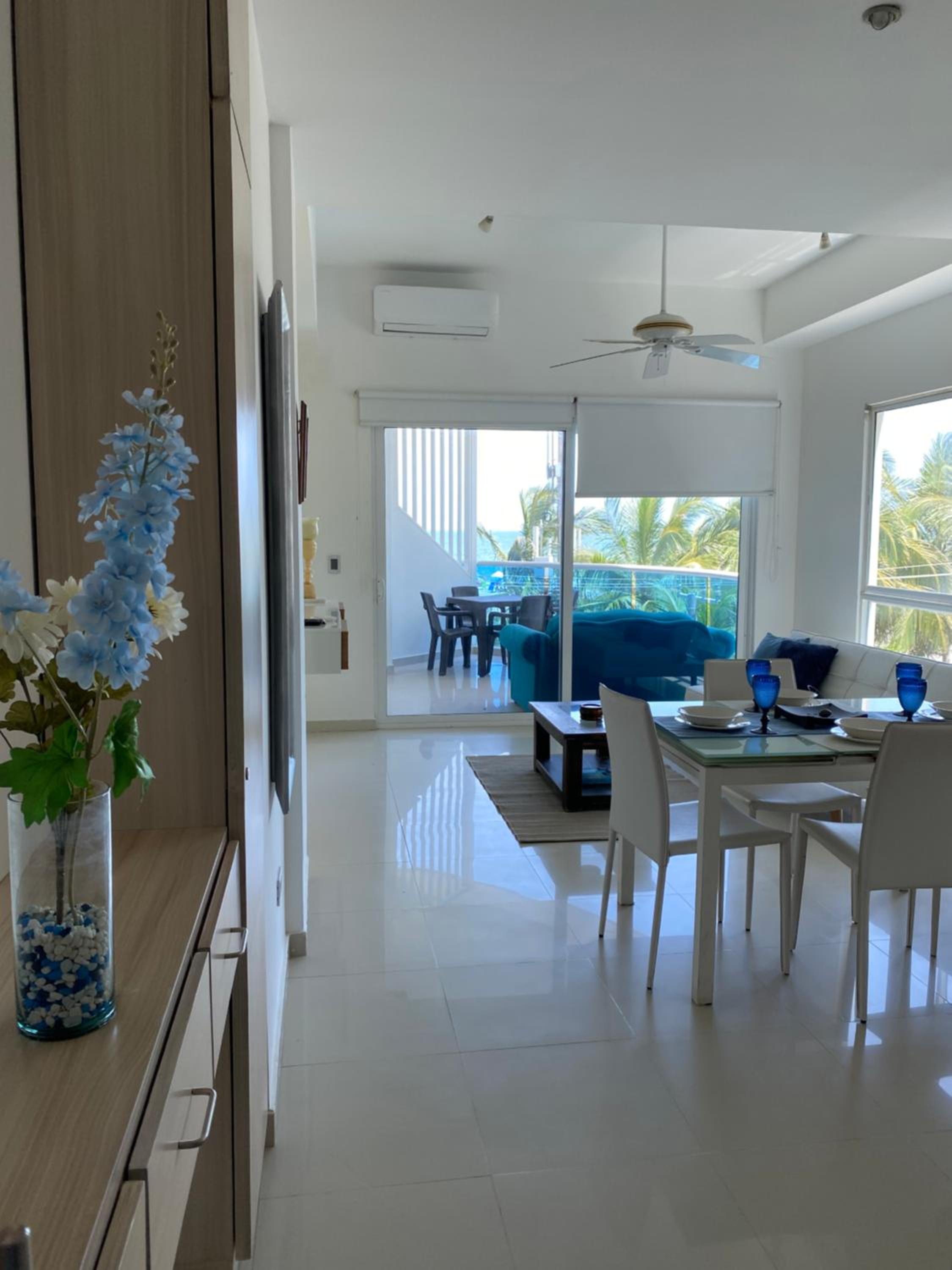 Apartamento frente al mar
