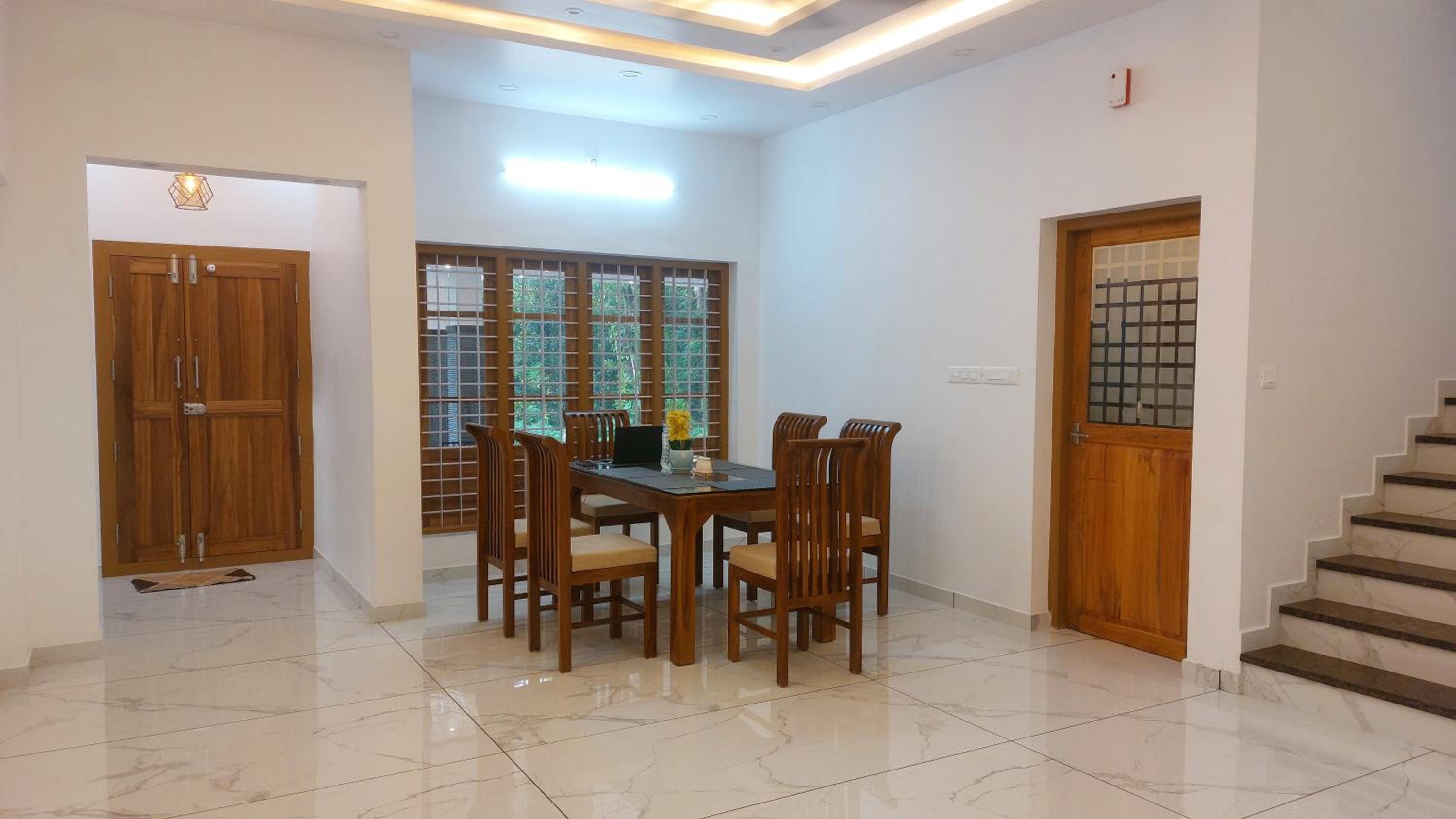 Elite Home Stay view 5