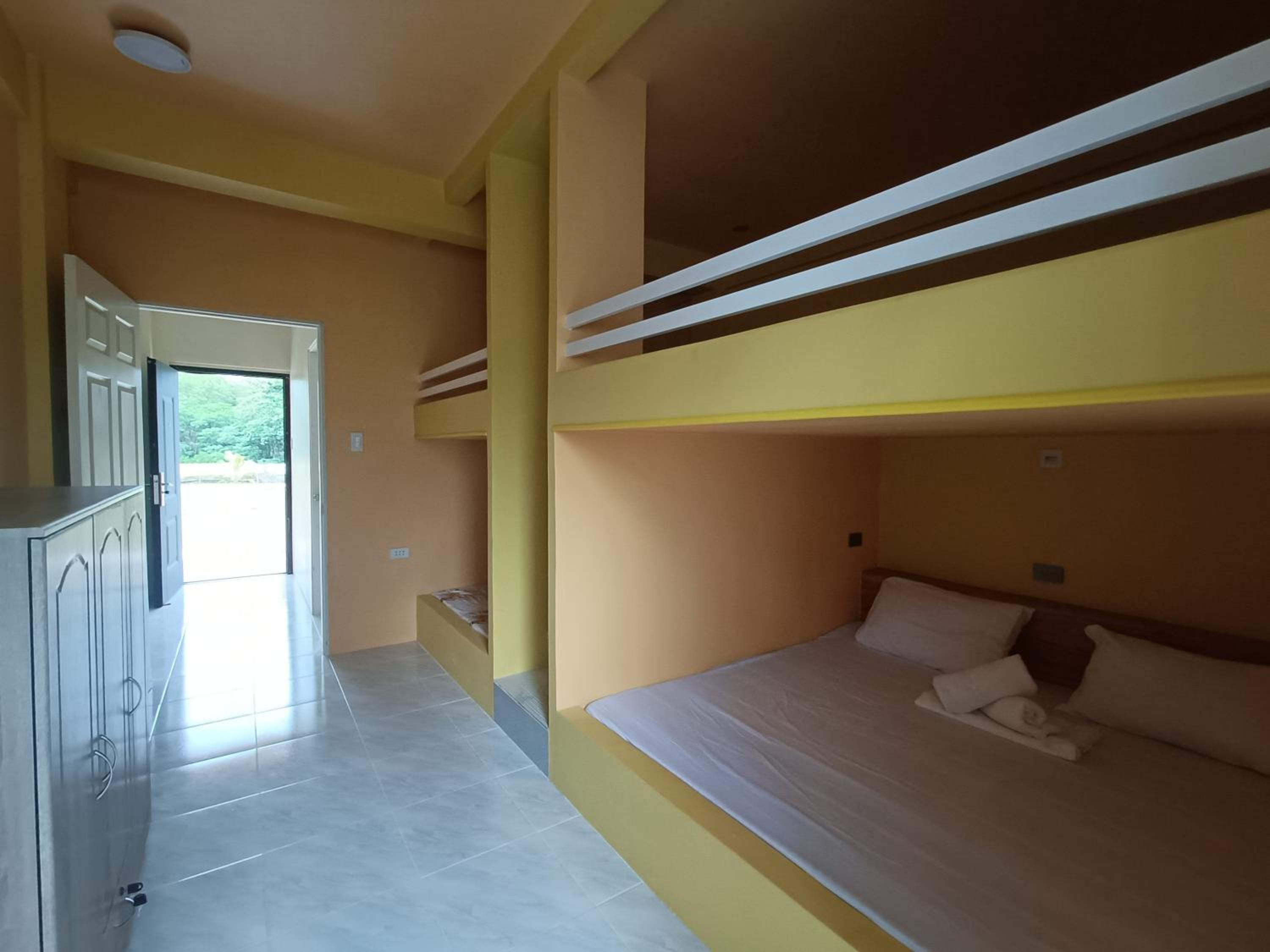 Pacific-Paradise Beach Resort