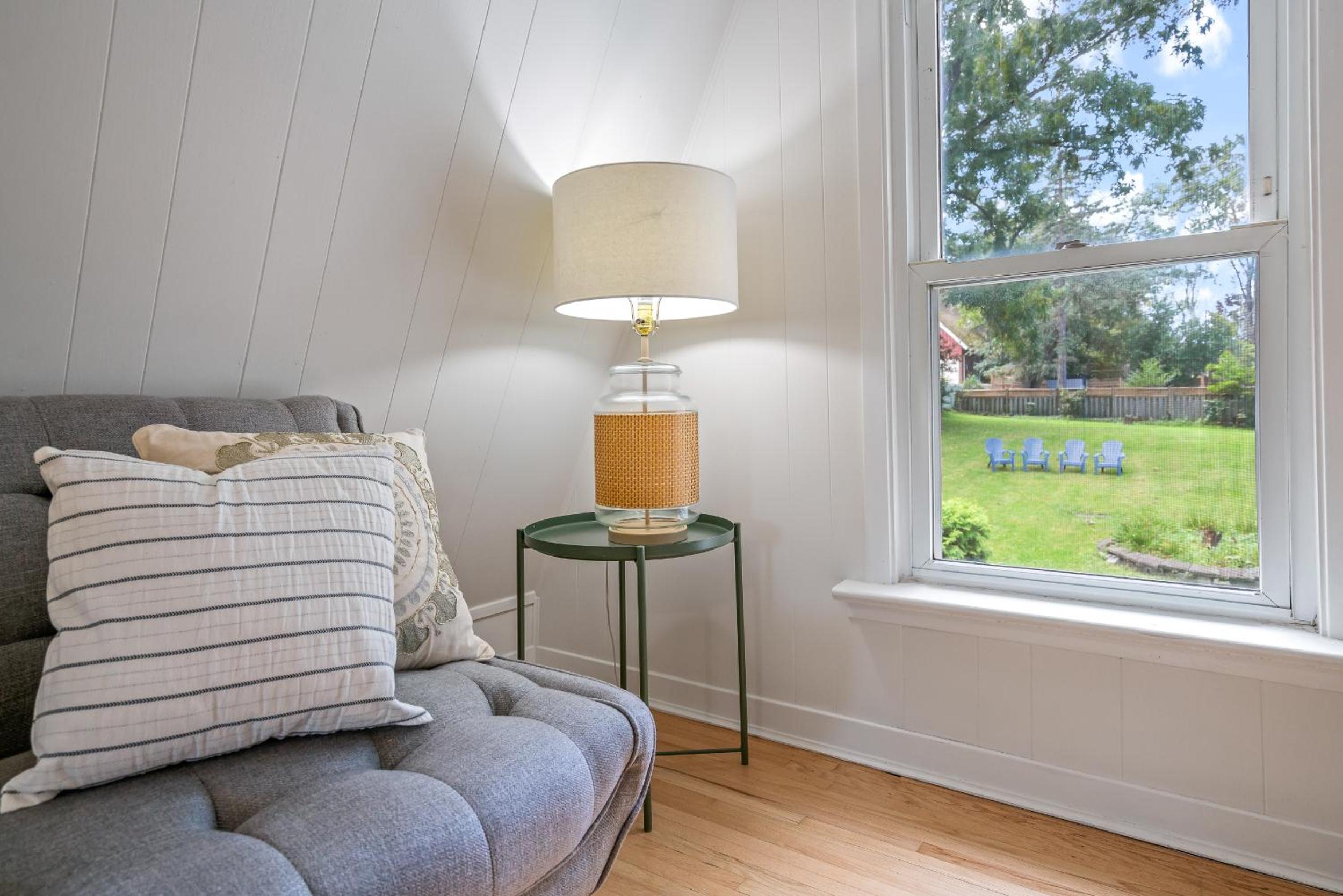 Queenston Cottage