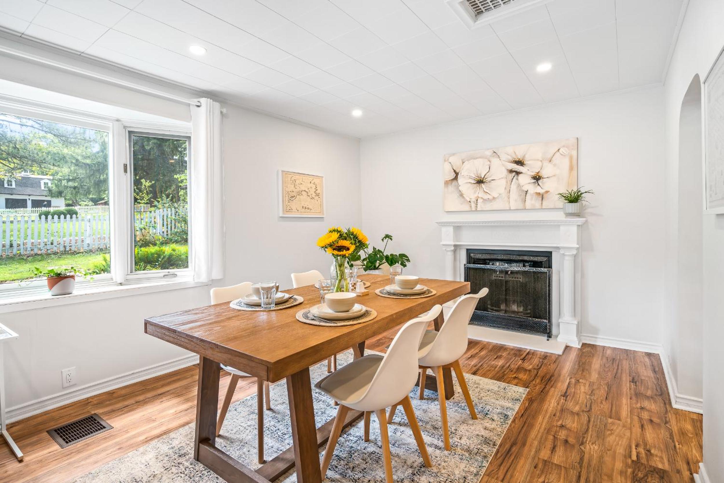 Queenston Cottage