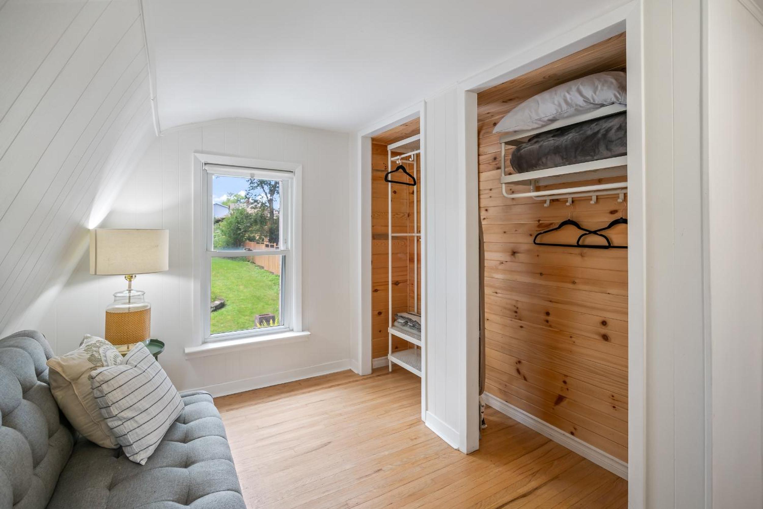 Queenston Cottage