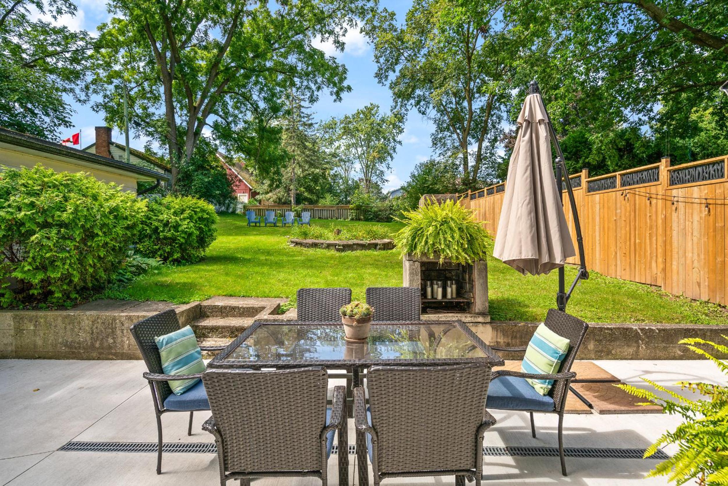 Queenston Cottage