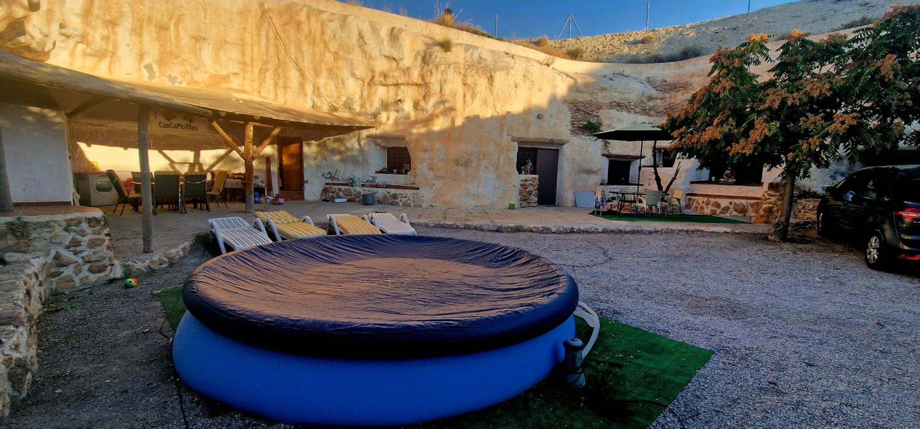 Casa CUEVA CASCAMORRAS 