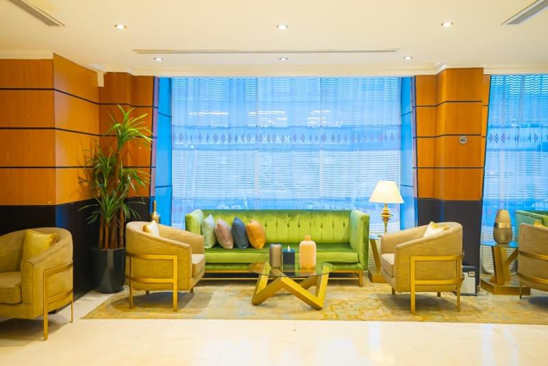 Al Muhaidb Residence Palestine - Economic