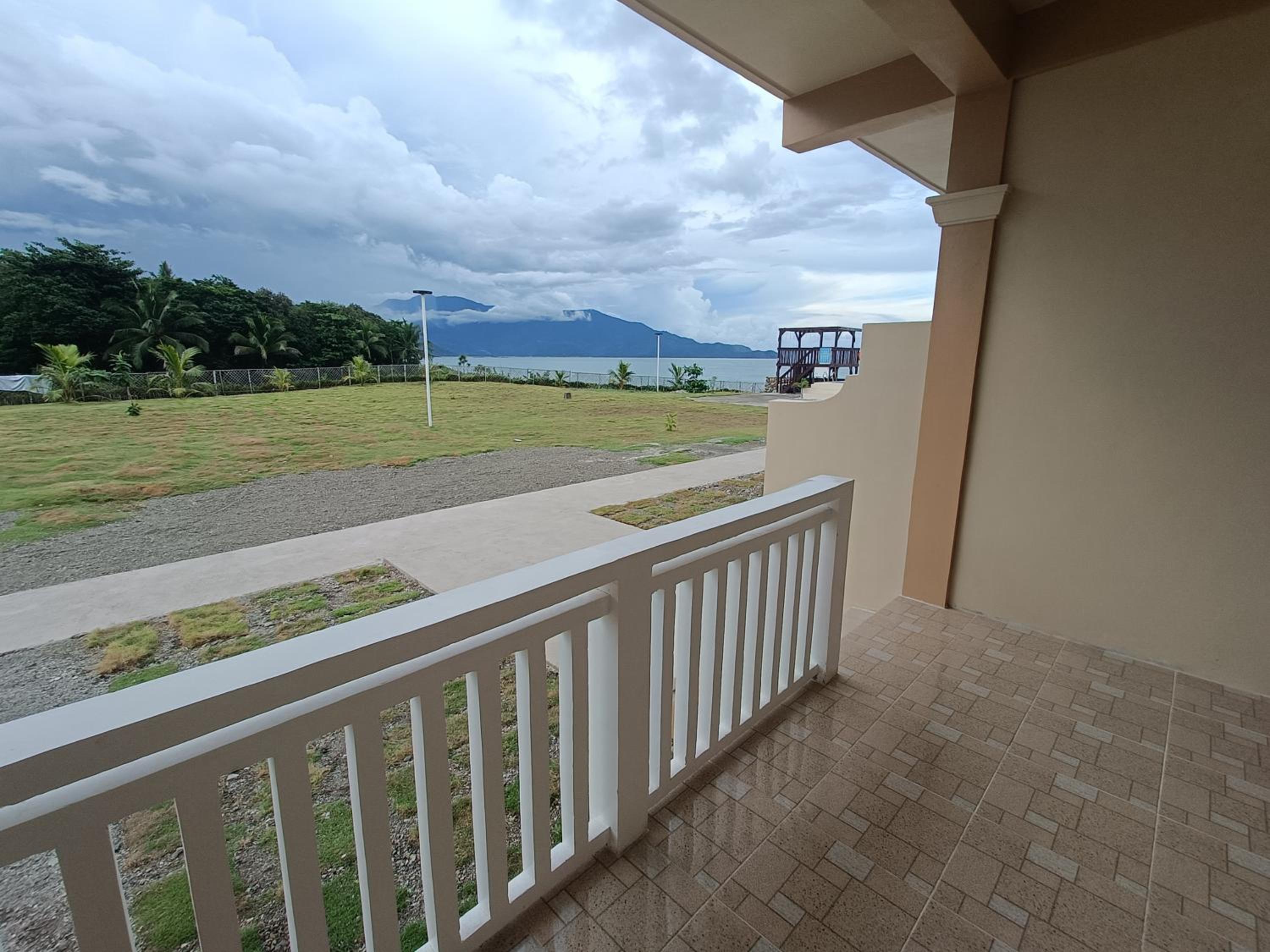 Pacific-Paradise Beach Resort