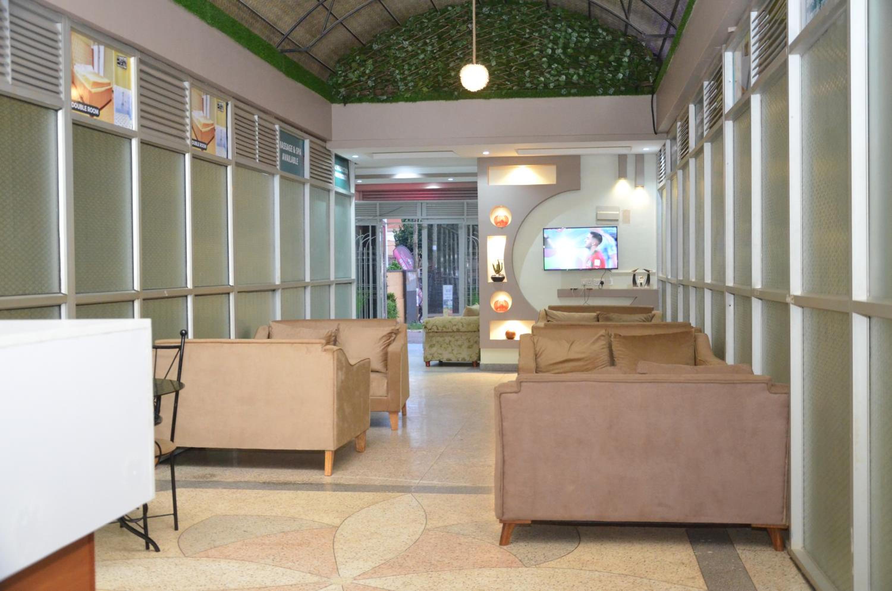 Juliana Suites Hotel Apartments