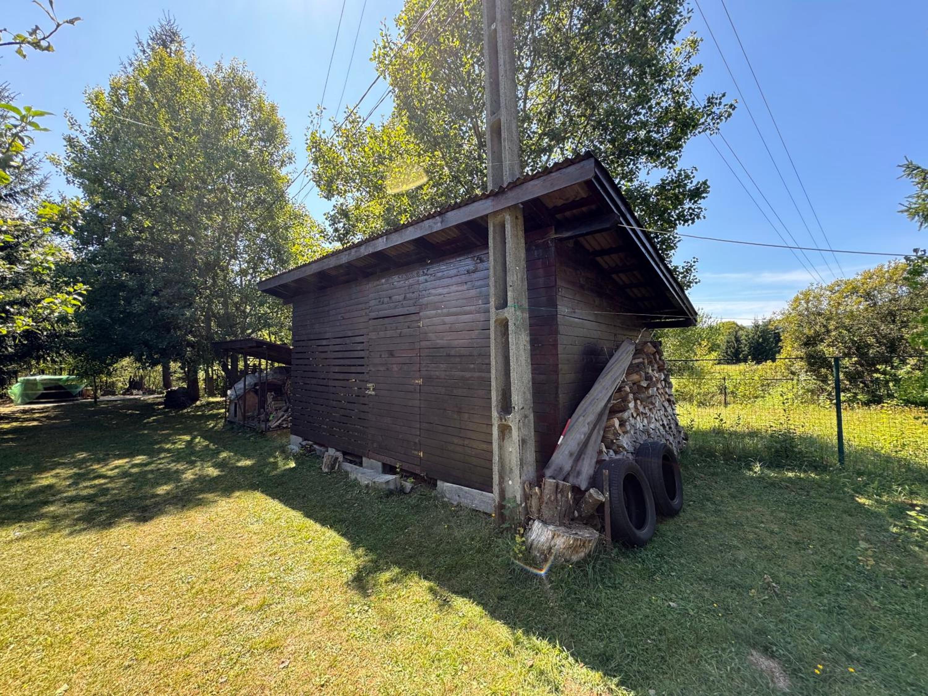 Mountain Cabin Retreat - Terrace, BBQ, Hot Tub