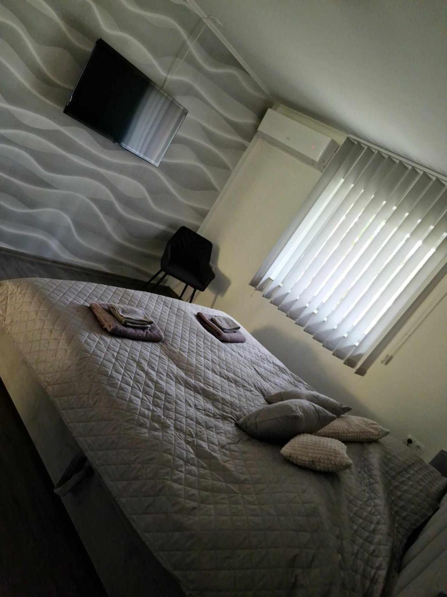 Tóthék Apartman és Rendezvényterem view 5