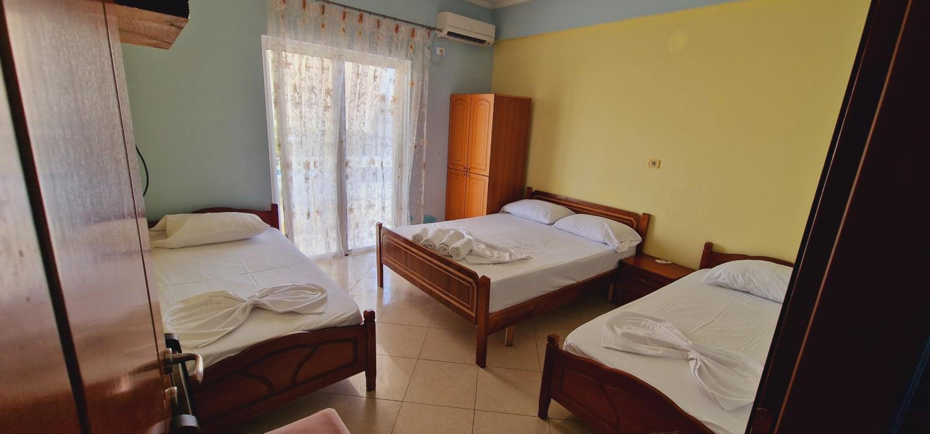 Guest house Luiza & Bushati