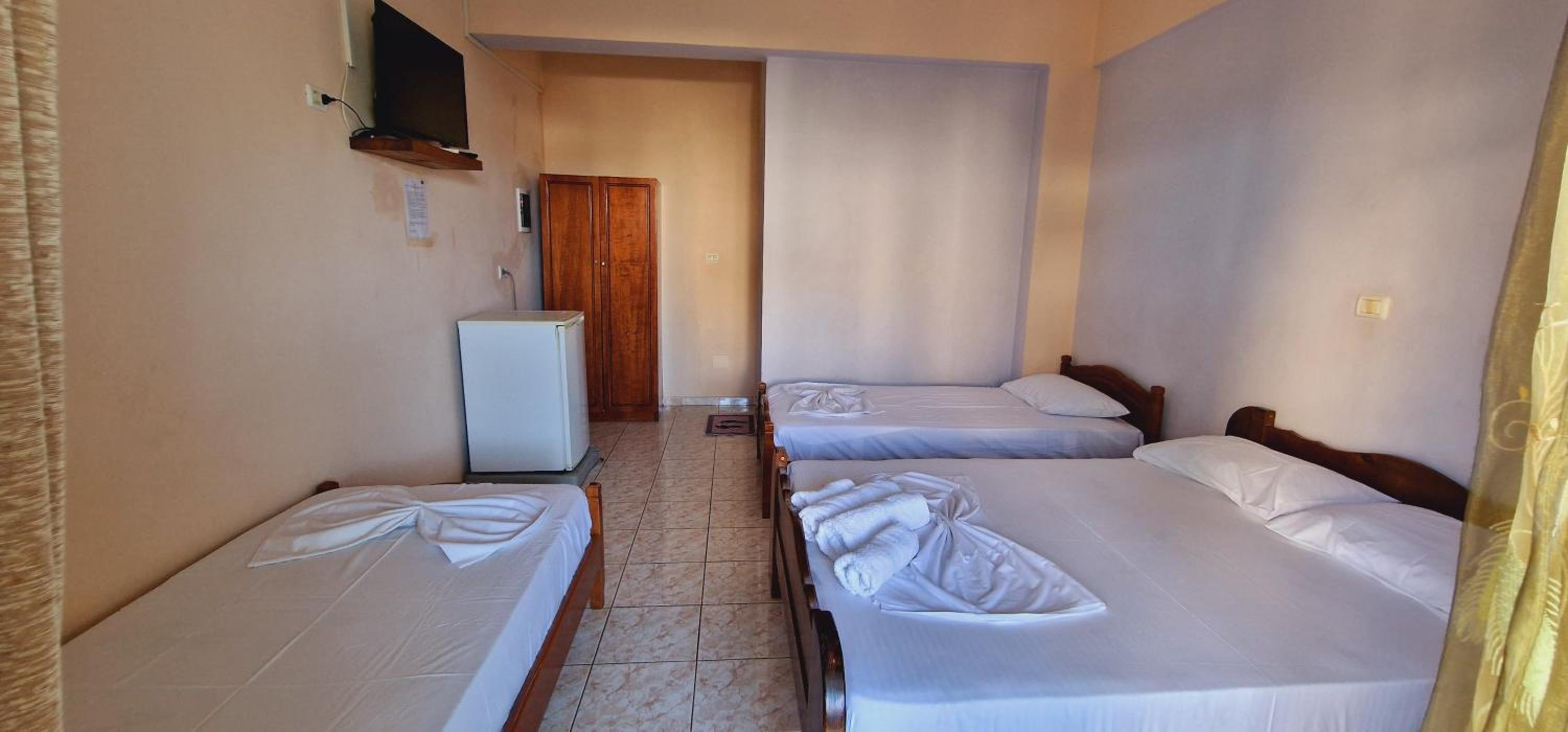 Guest house Luiza & Bushati